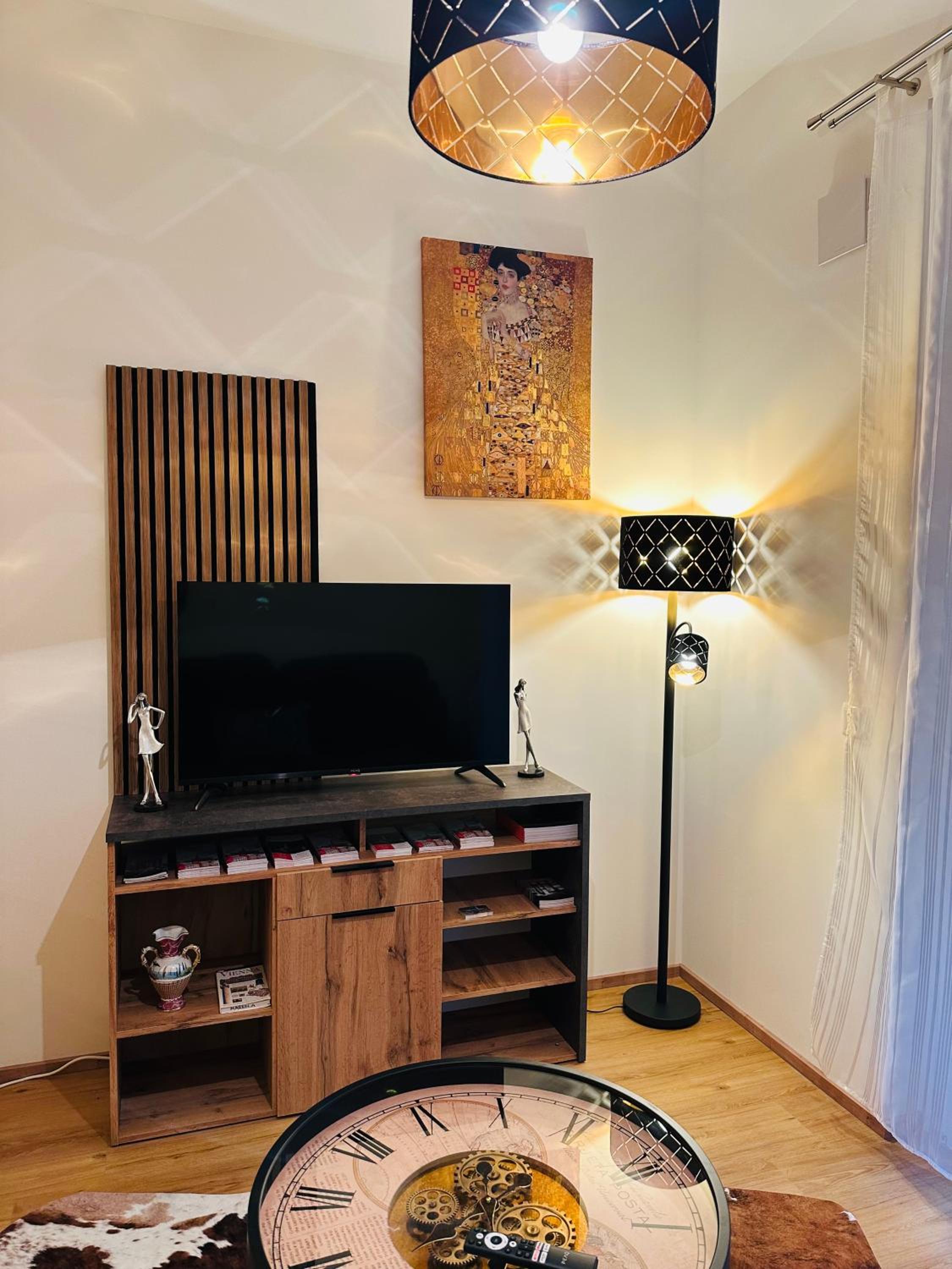Schönbrunn Garden Apartments