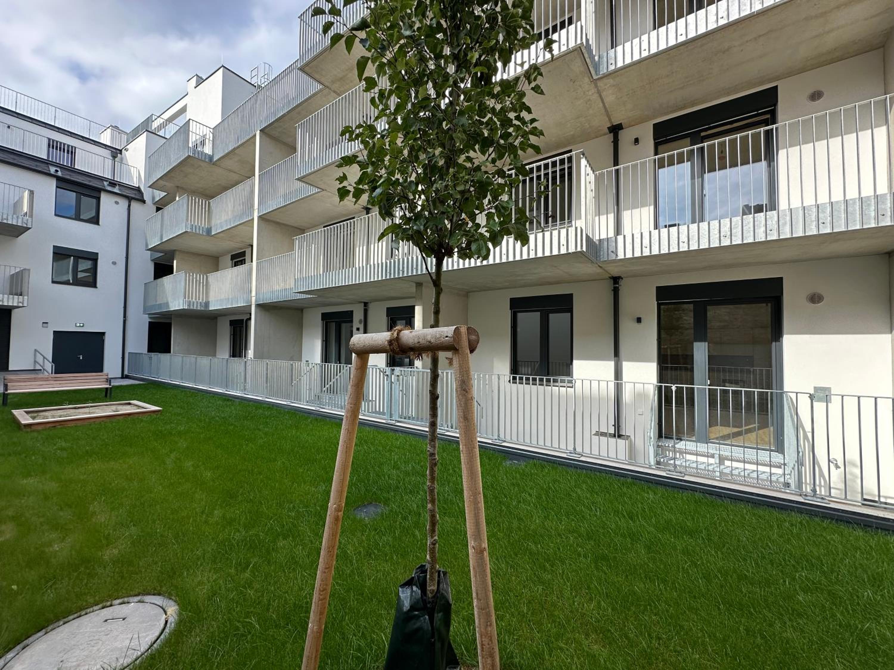 Schönbrunn Garden Apartments