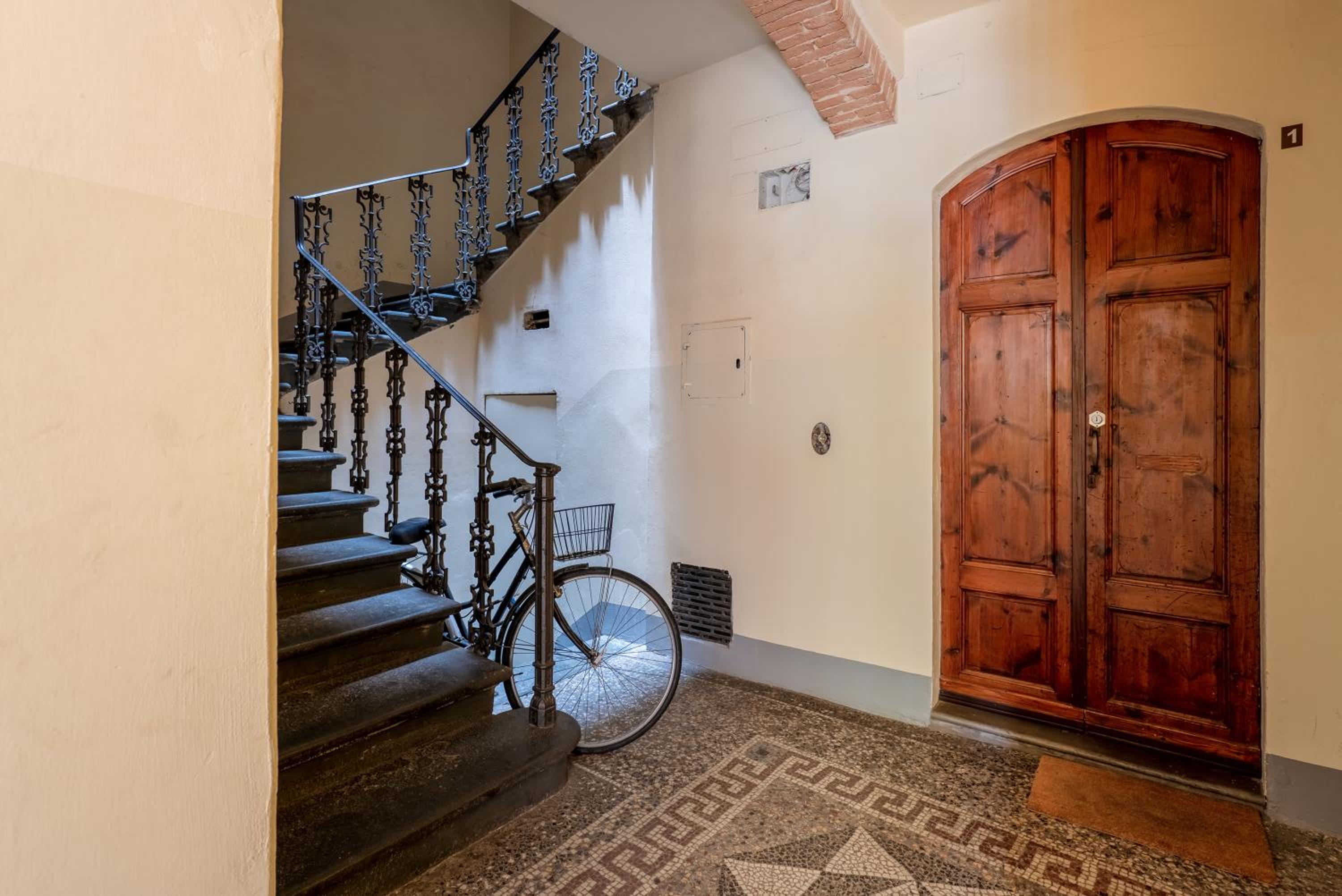 Terrace Apartment a 7 min da Stazione e Centro
