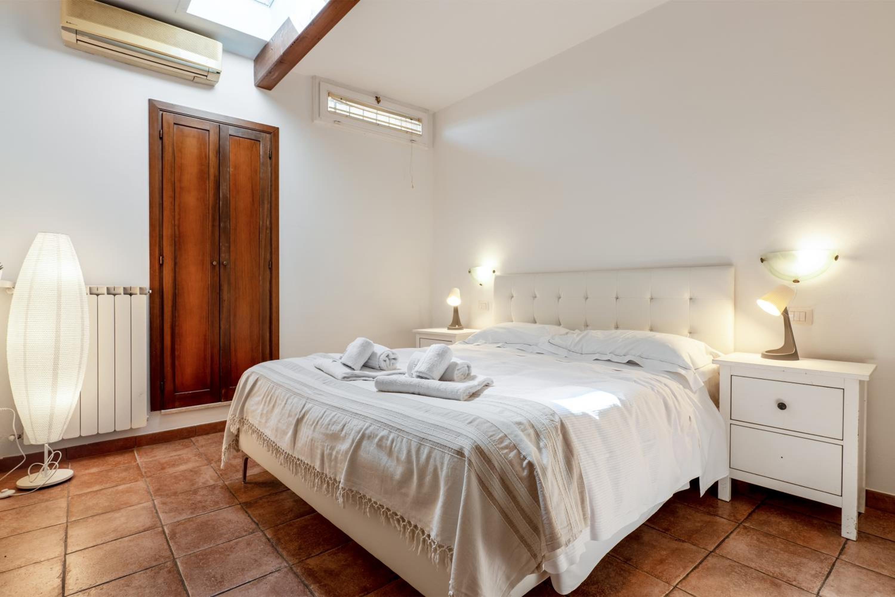 Terrace Apartment a 7 min da Stazione e Centro