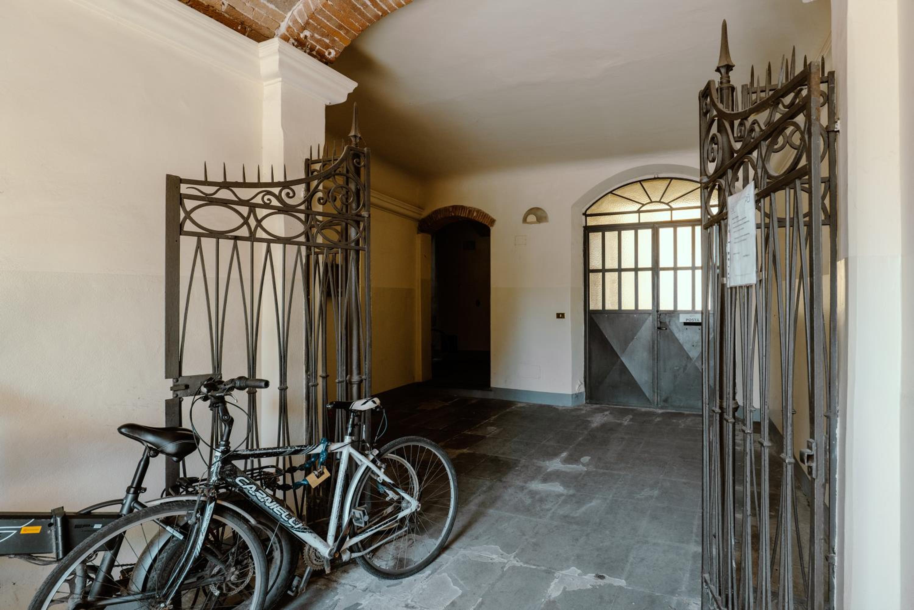 Terrace Apartment a 7 min da Stazione e Centro
