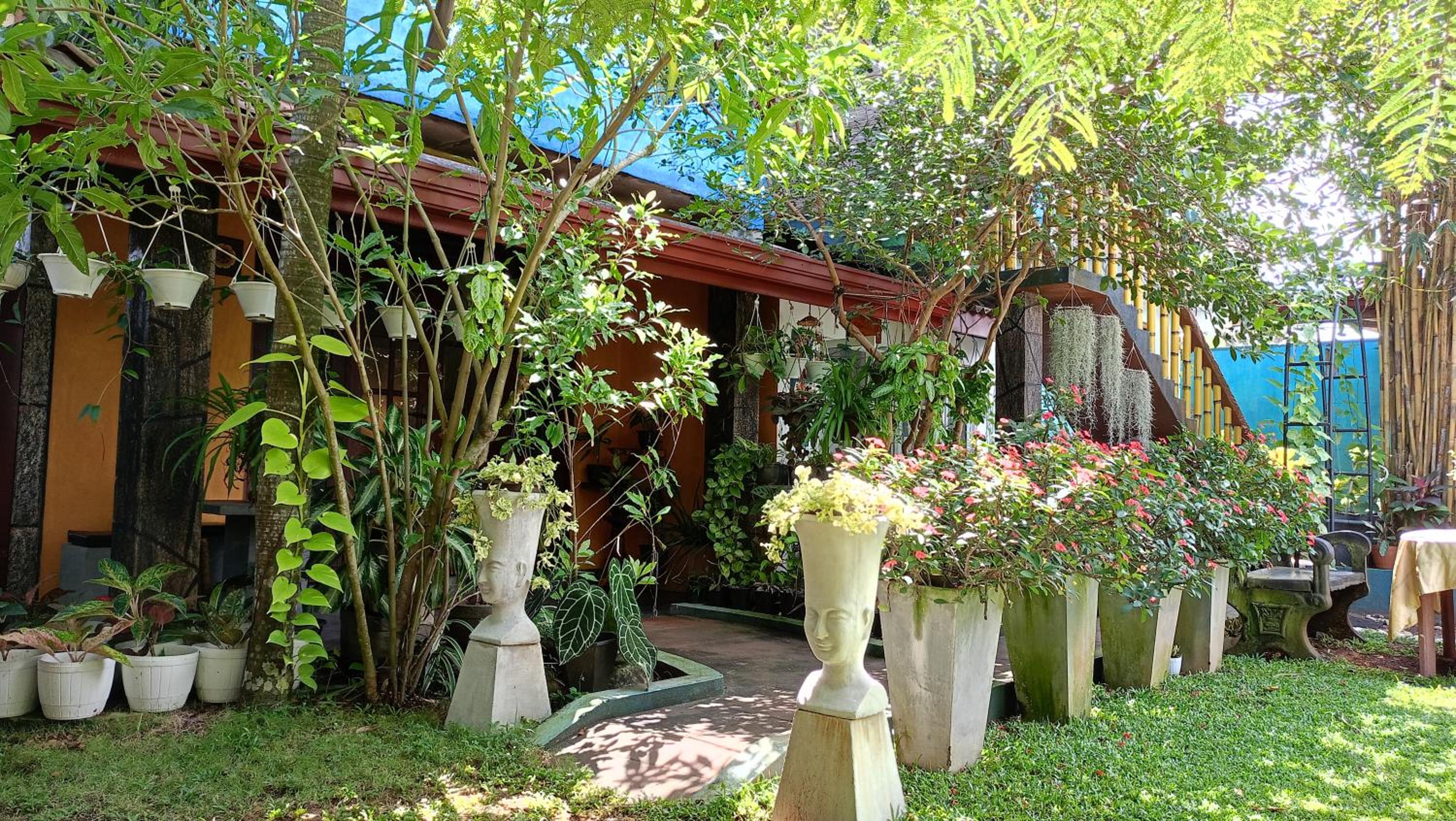 Raj Mahal Inn