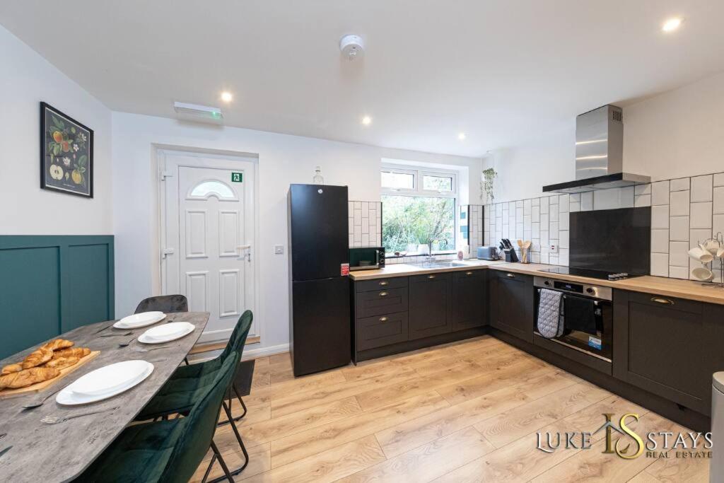 Luke Stays- Newton Hall Cottage