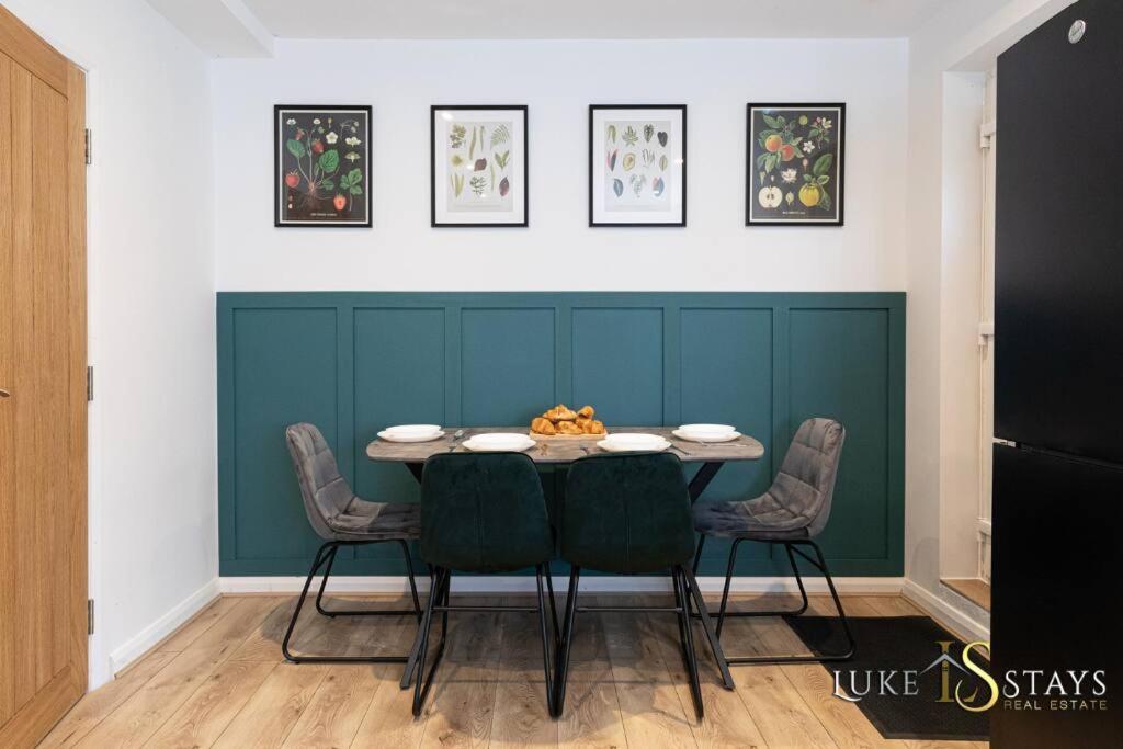 Luke Stays- Newton Hall Cottage