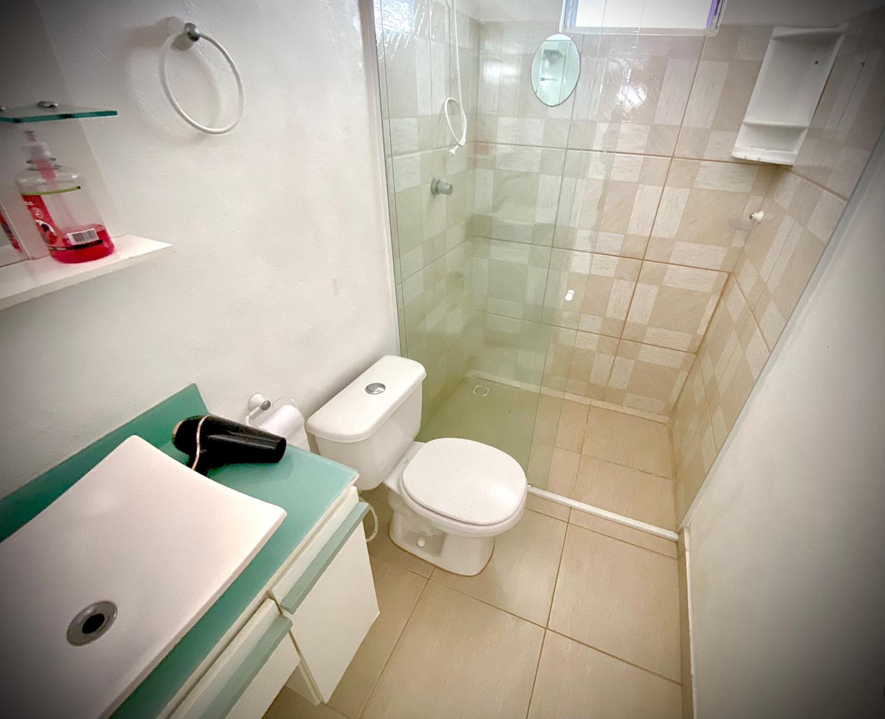 Casa com piscina, hidro e uma vista linda da lagoa