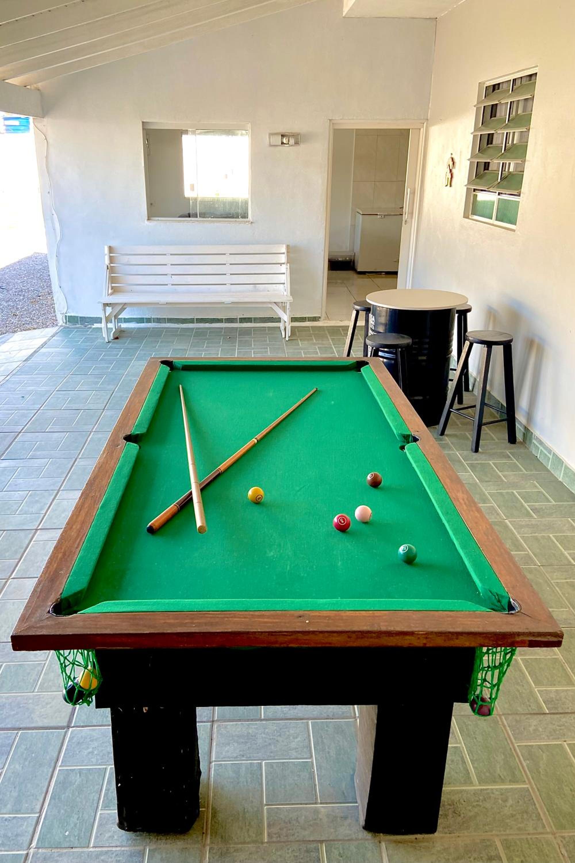 Casa com piscina, hidro e uma vista linda da lagoa