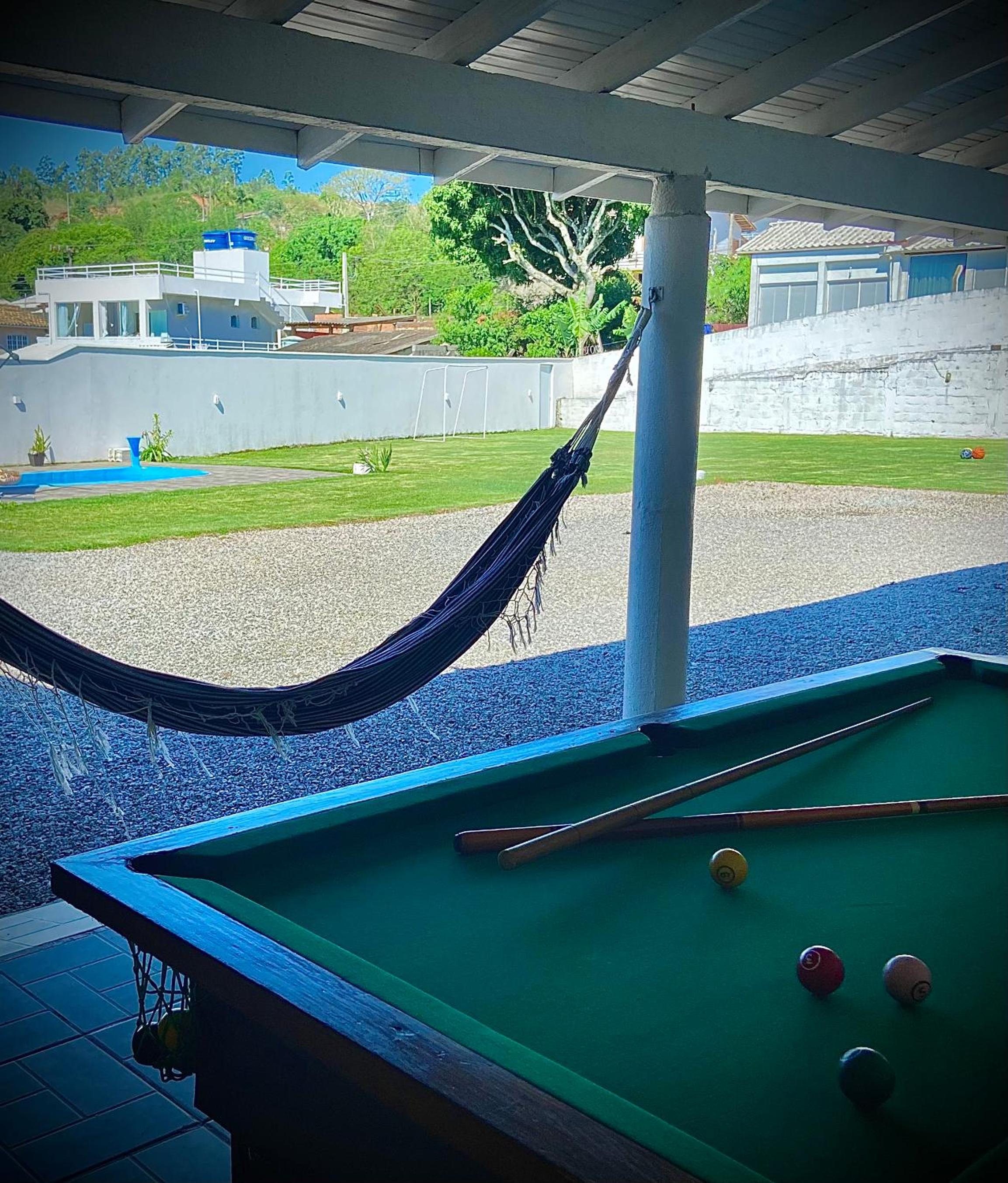 Casa com piscina, hidro e uma vista linda da lagoa