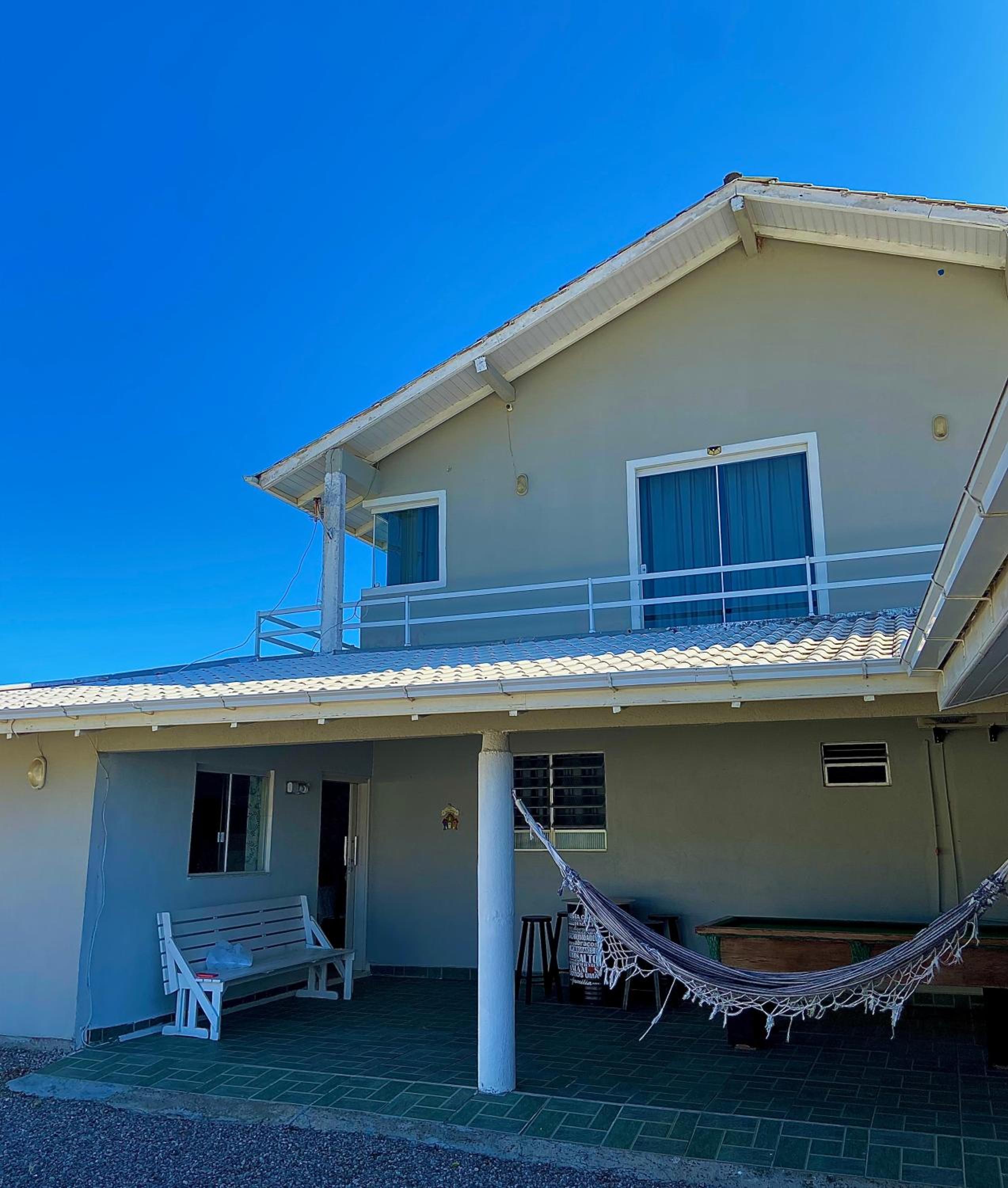Casa com piscina, hidro e uma vista linda da lagoa