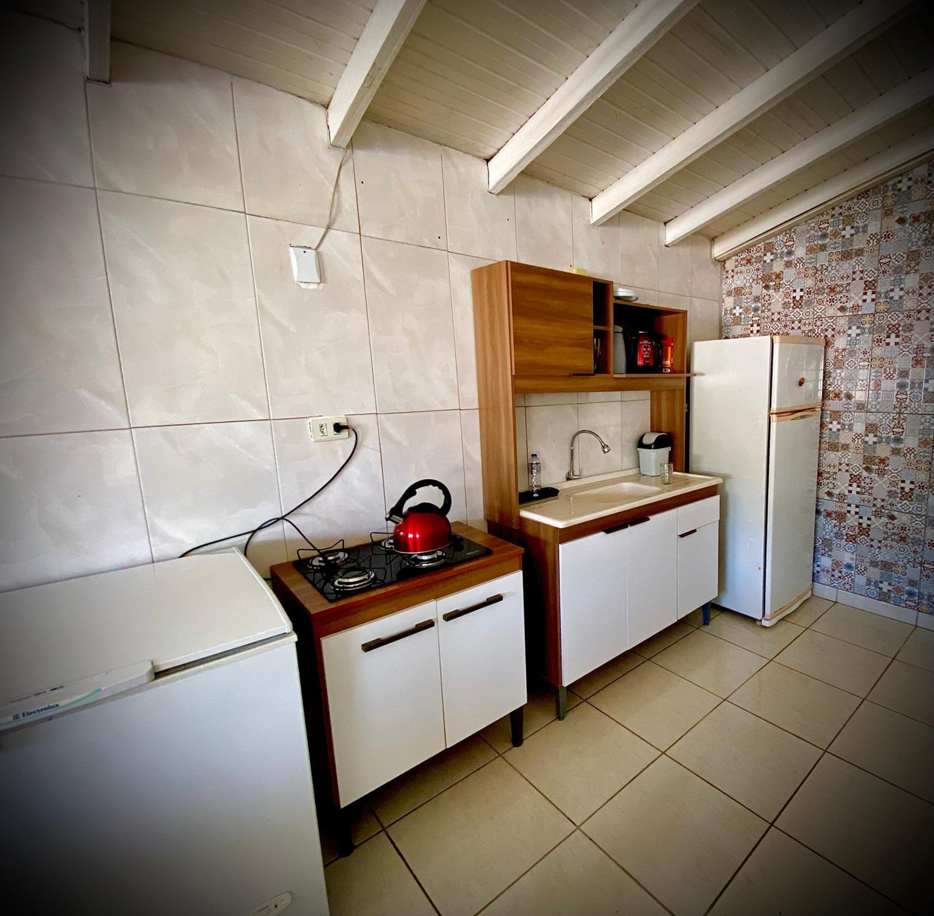 Casa com piscina, hidro e uma vista linda da lagoa
