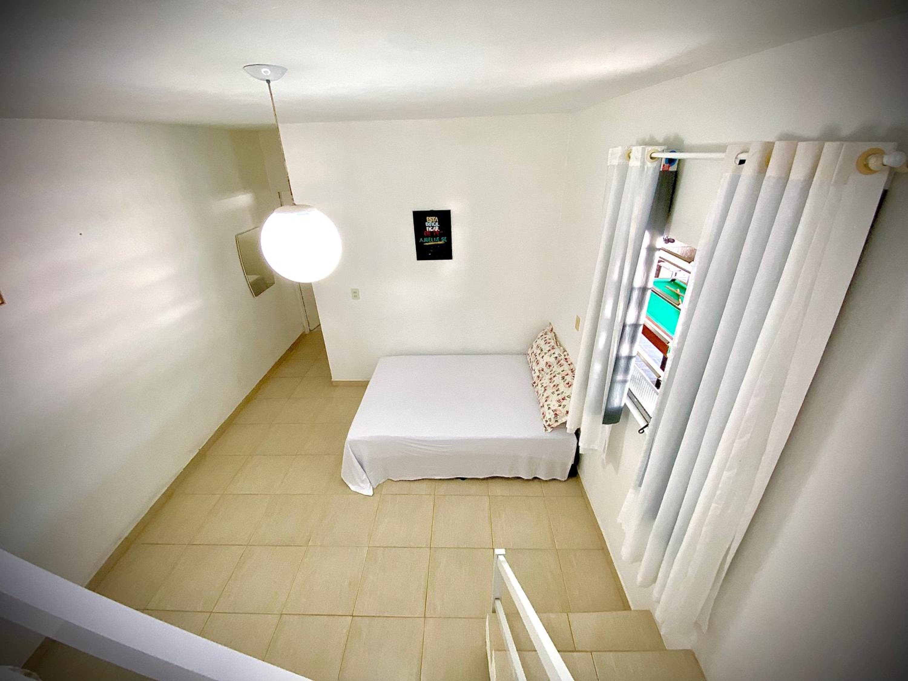 Casa com piscina, hidro e uma vista linda da lagoa