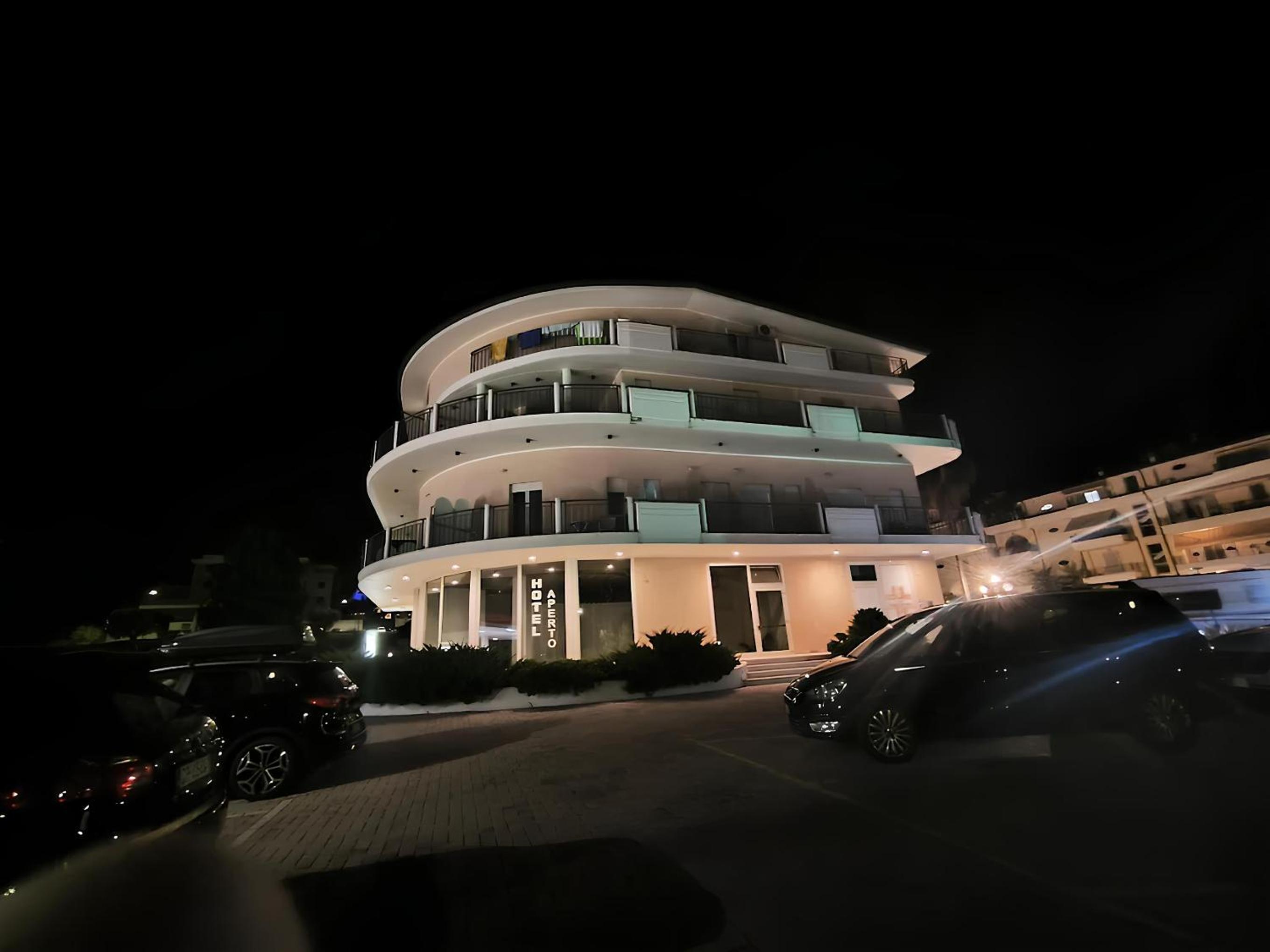 Hotel Eu ropa Hotel - Image 1