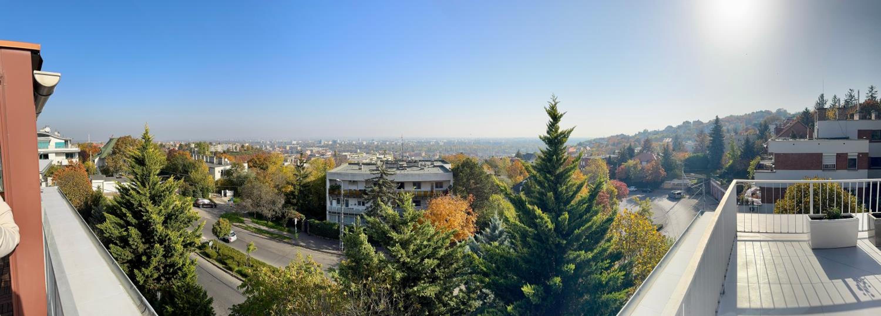 Luxury Penthouse on Rosehill with free garage view 2