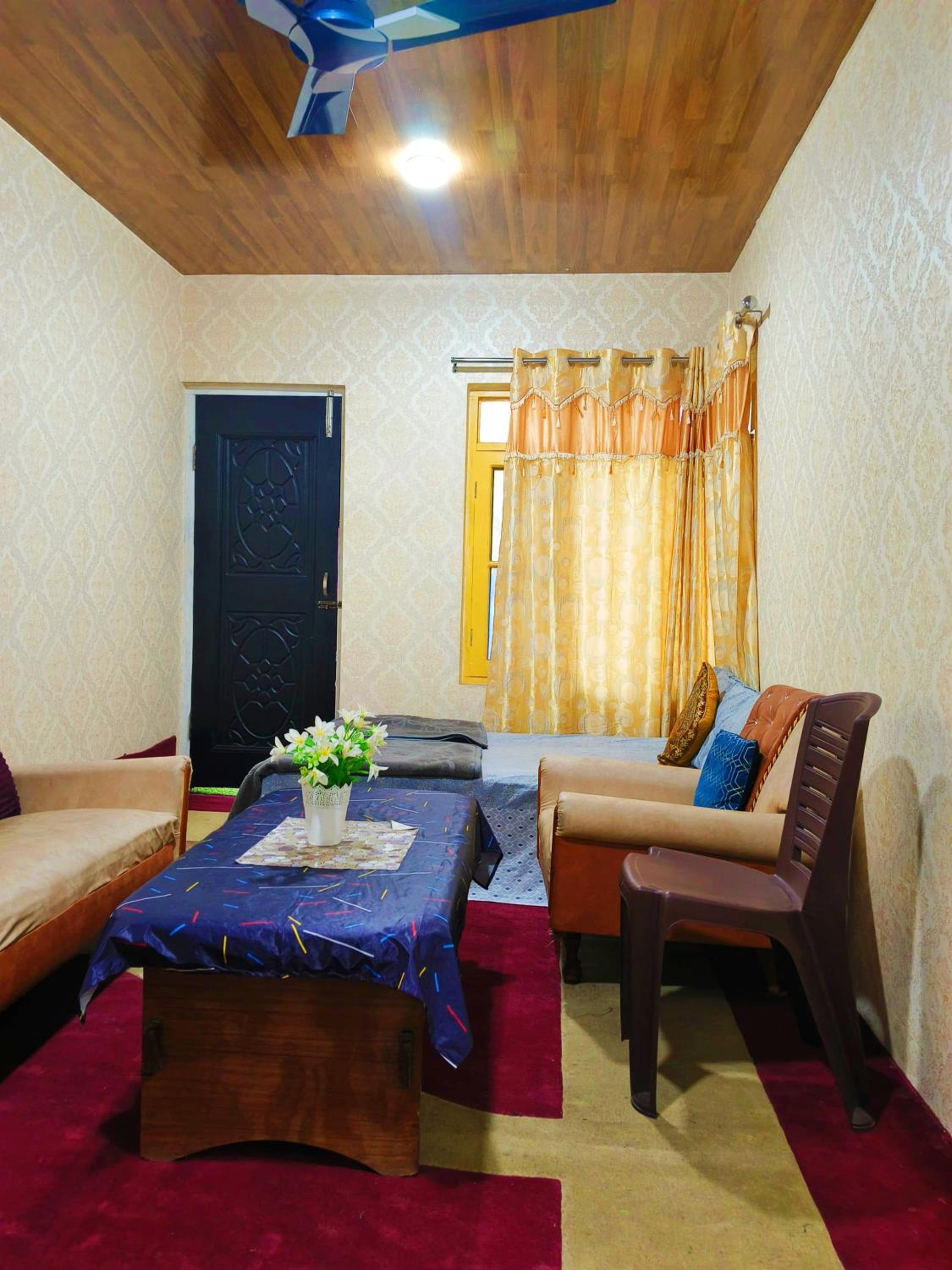 Luminaire Homestay