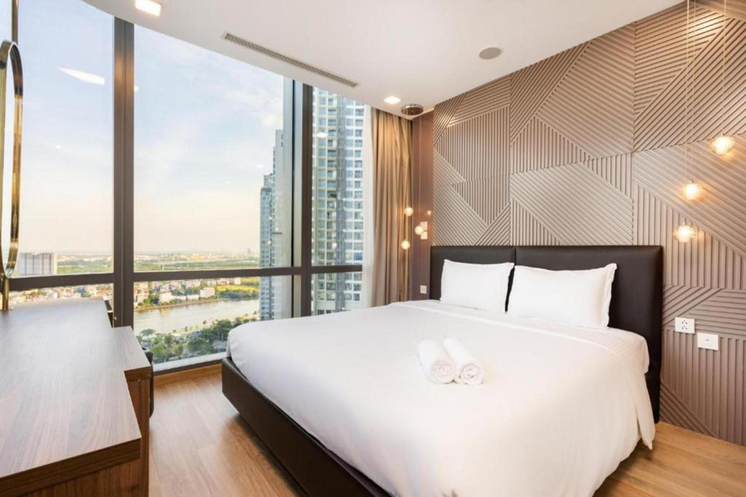 The Suite Landmark Saigon