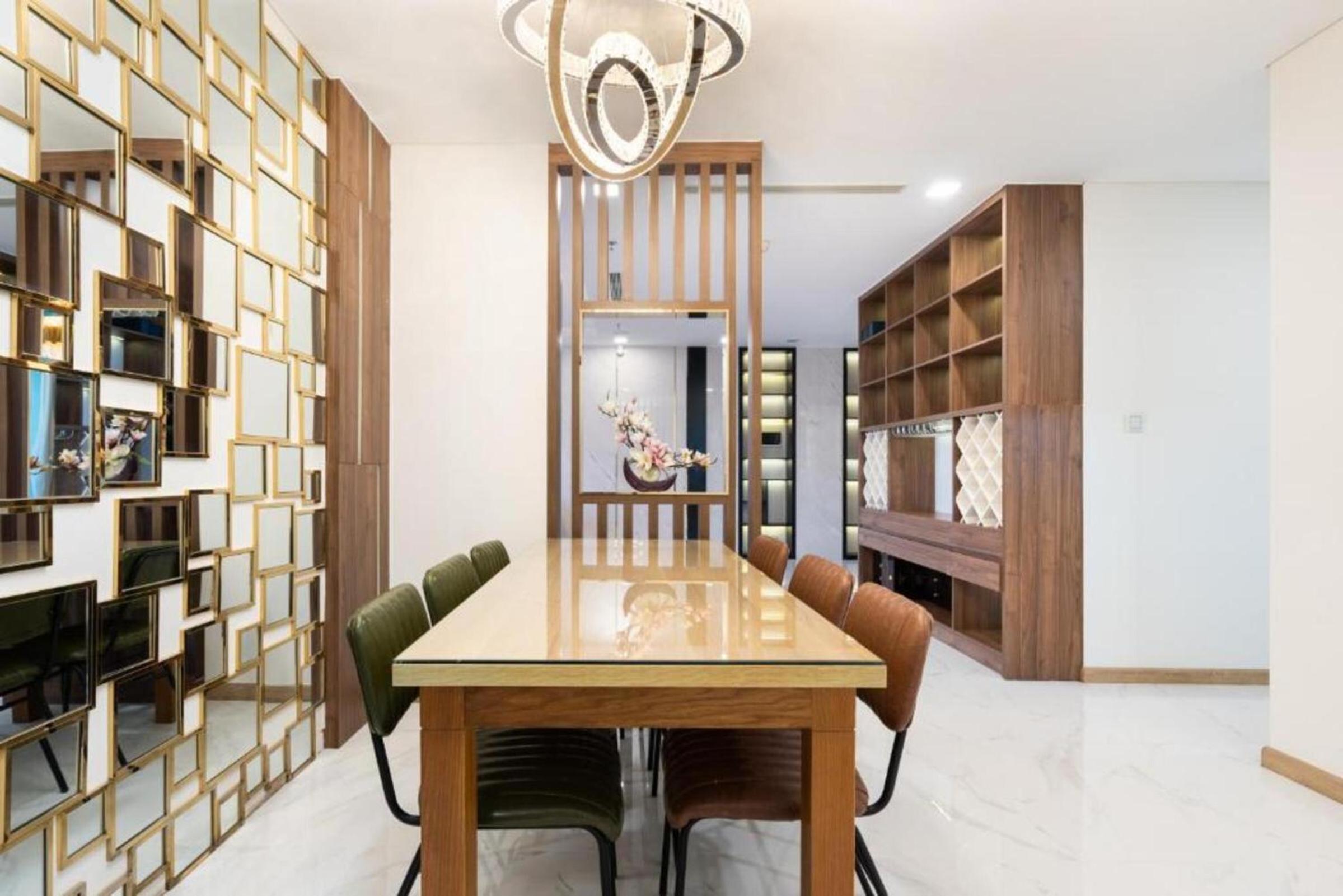 The Suite Landmark Saigon