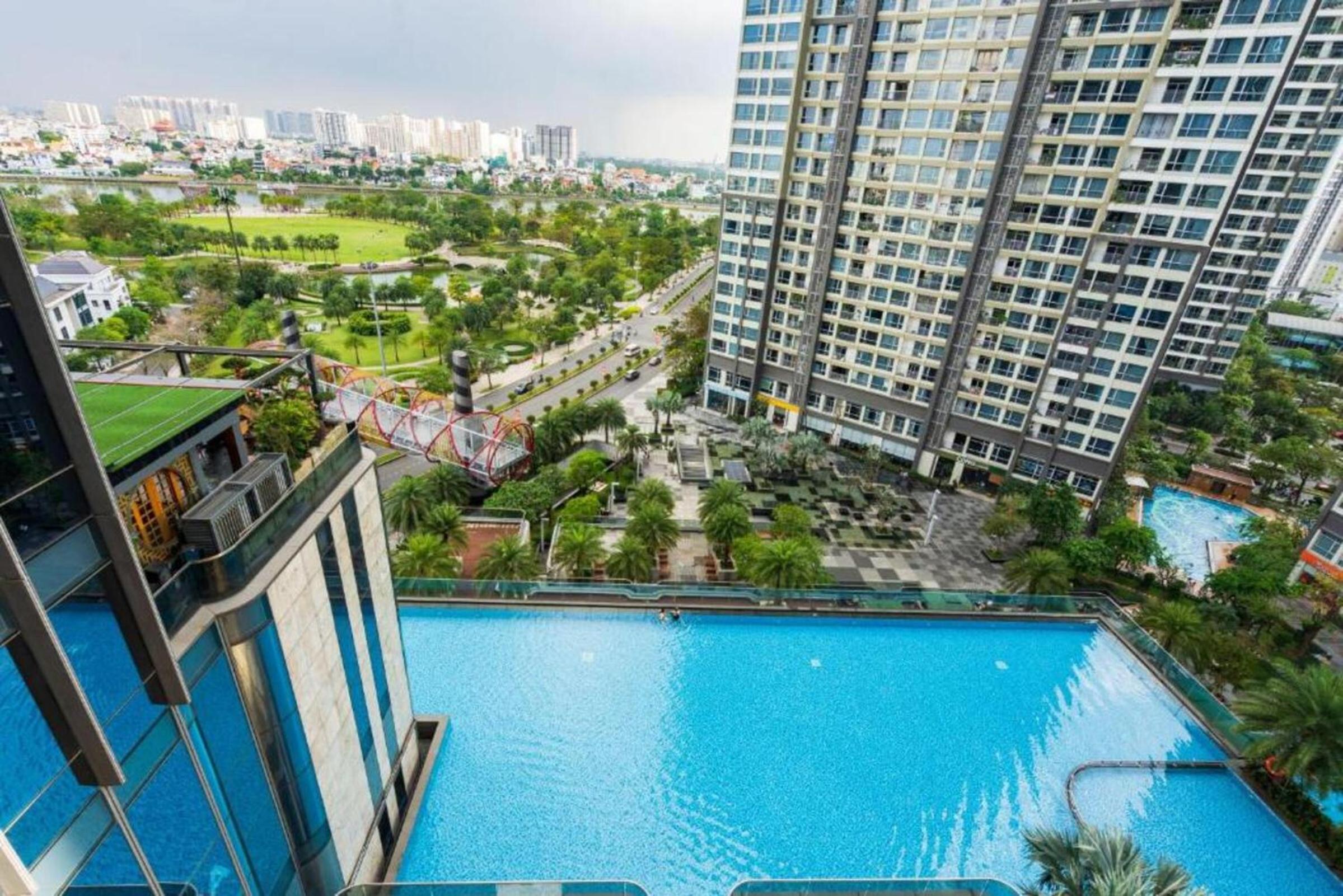 The Suite Landmark Saigon
