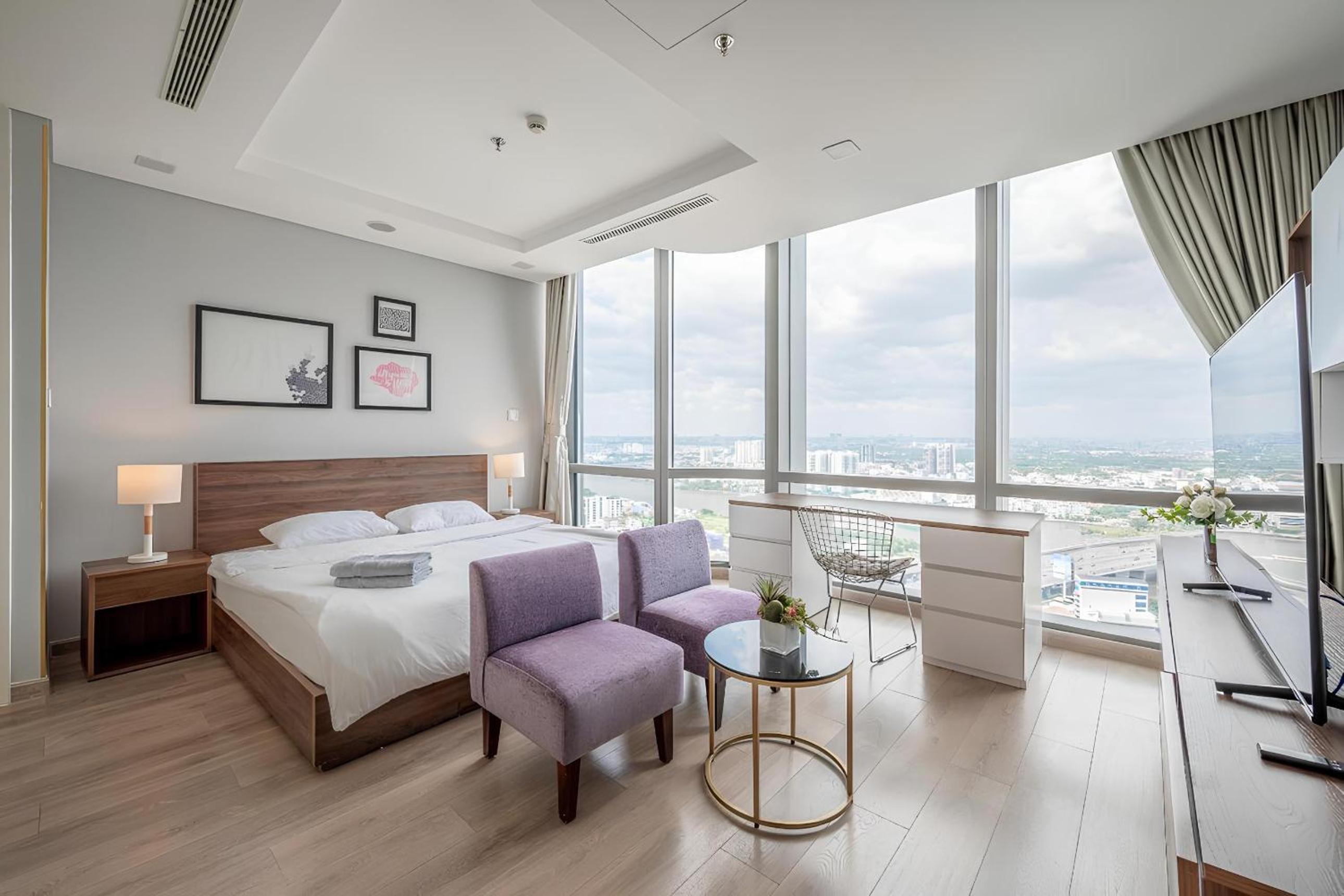 The Suite Landmark Saigon