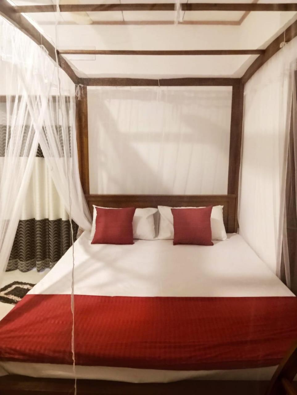 Sahas Villa Midigama