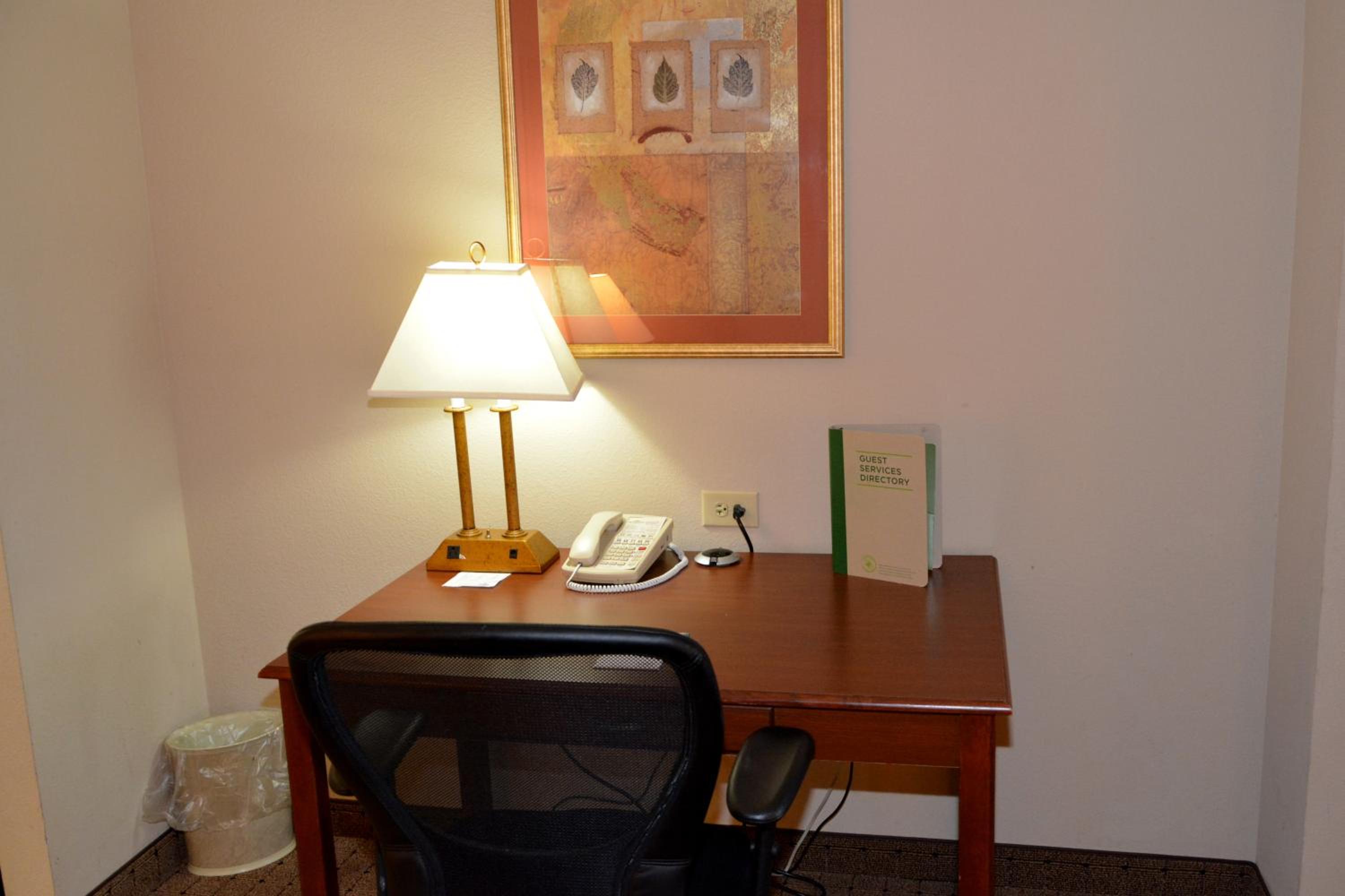 West Monroe Vacations - Wingate by Wyndham West Monroe - Property Image 3