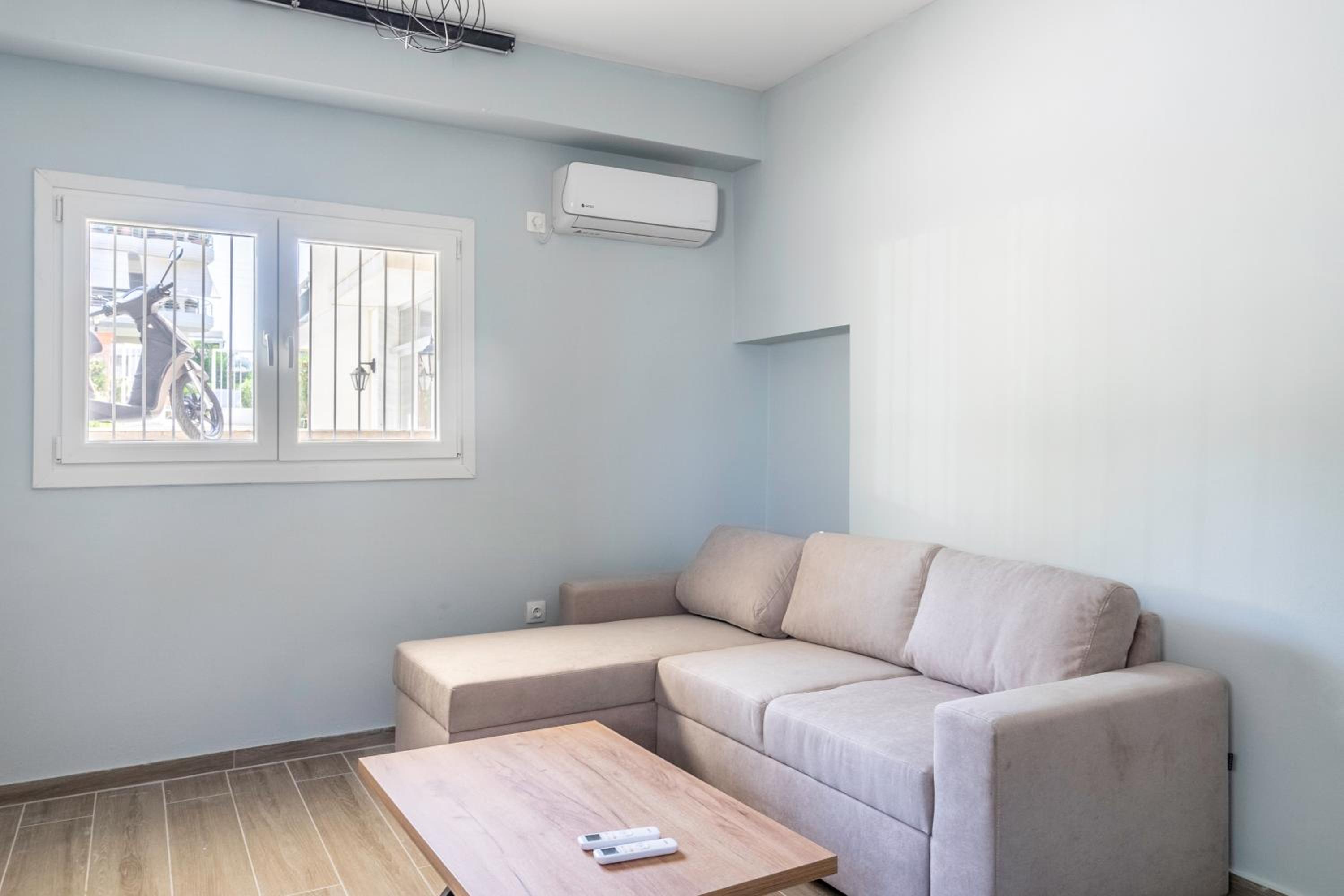 Andre Apartment