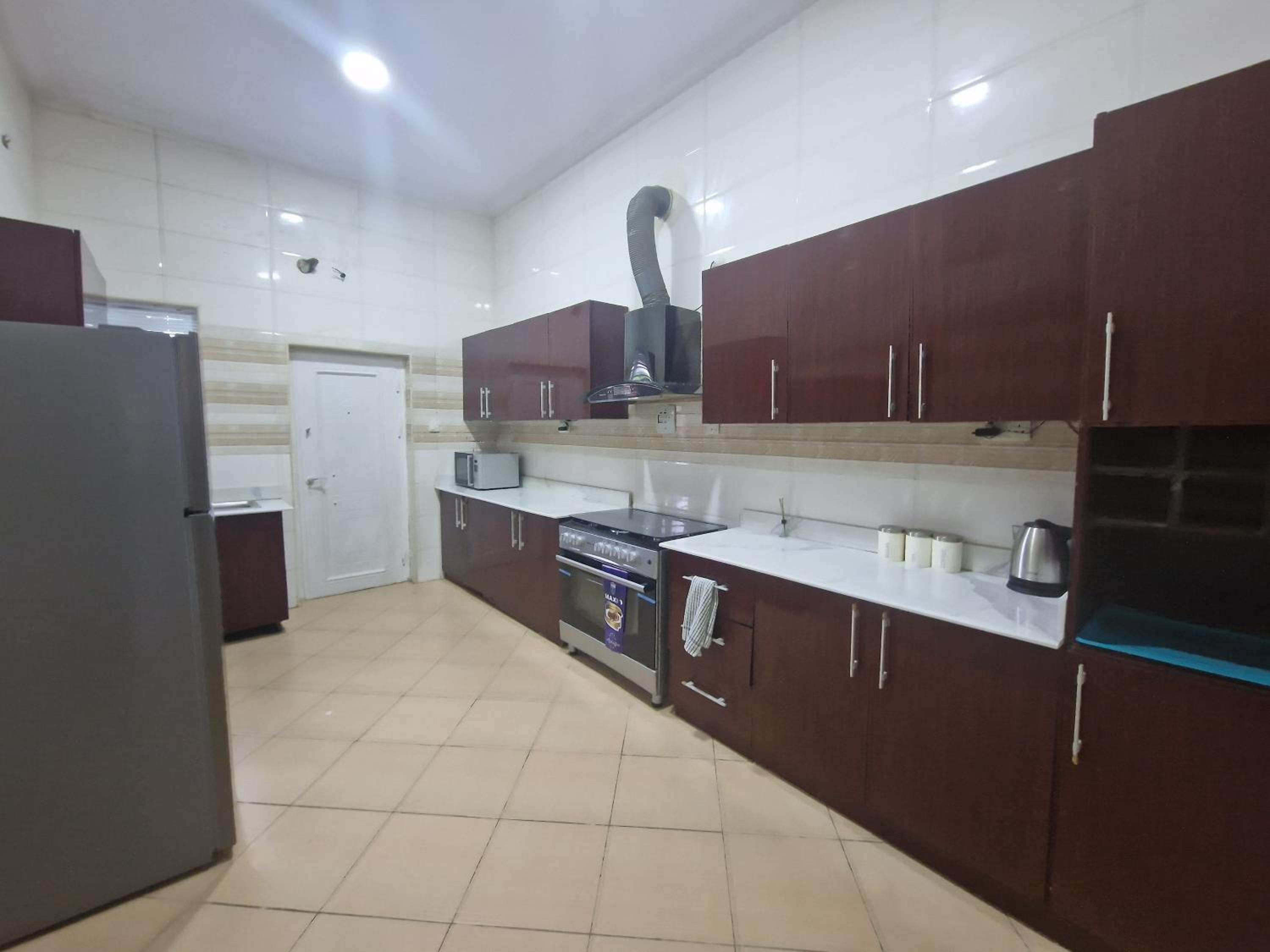Luxury Lagos House with 4 Bedrooms view 5