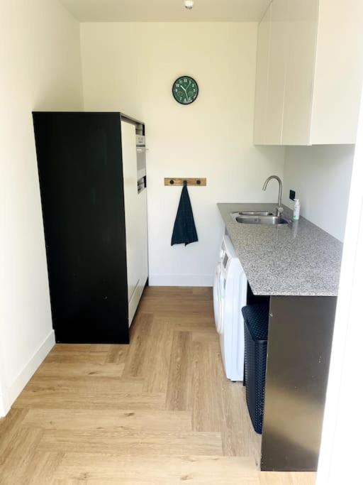 Luxurious Renovated Home, Retro Touch!