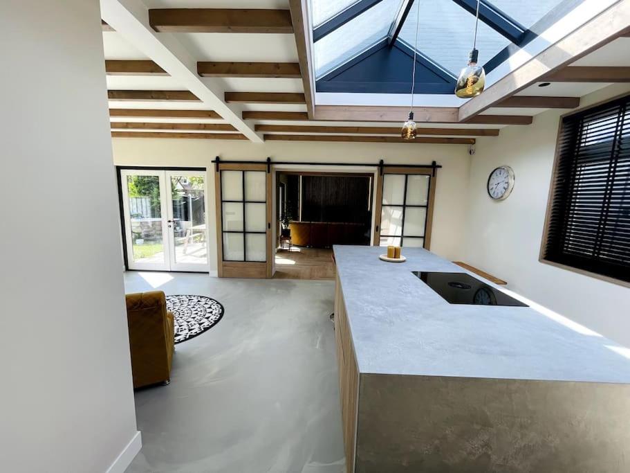 Luxurious Renovated Home, Retro Touch!