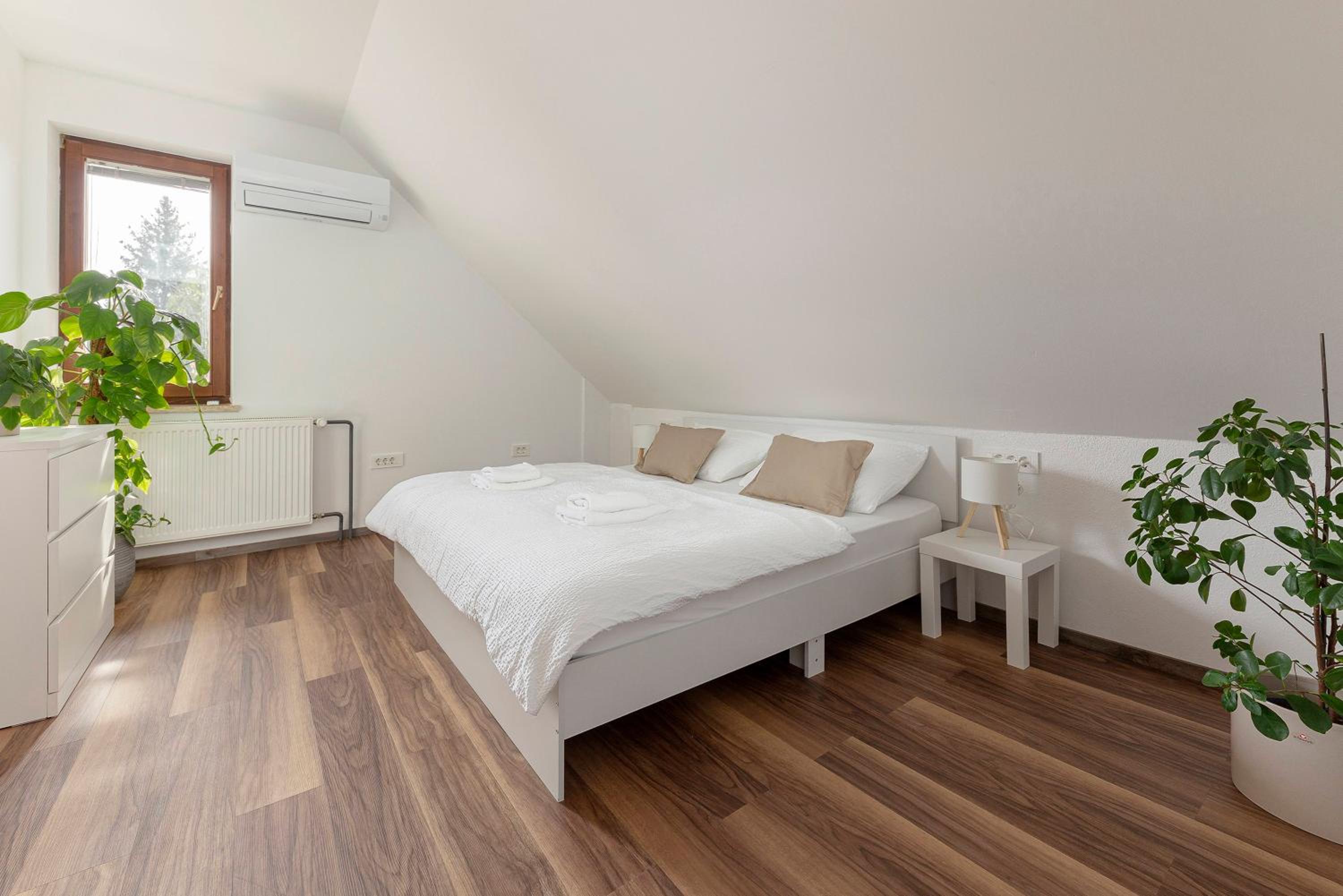 LOGAR Apartments