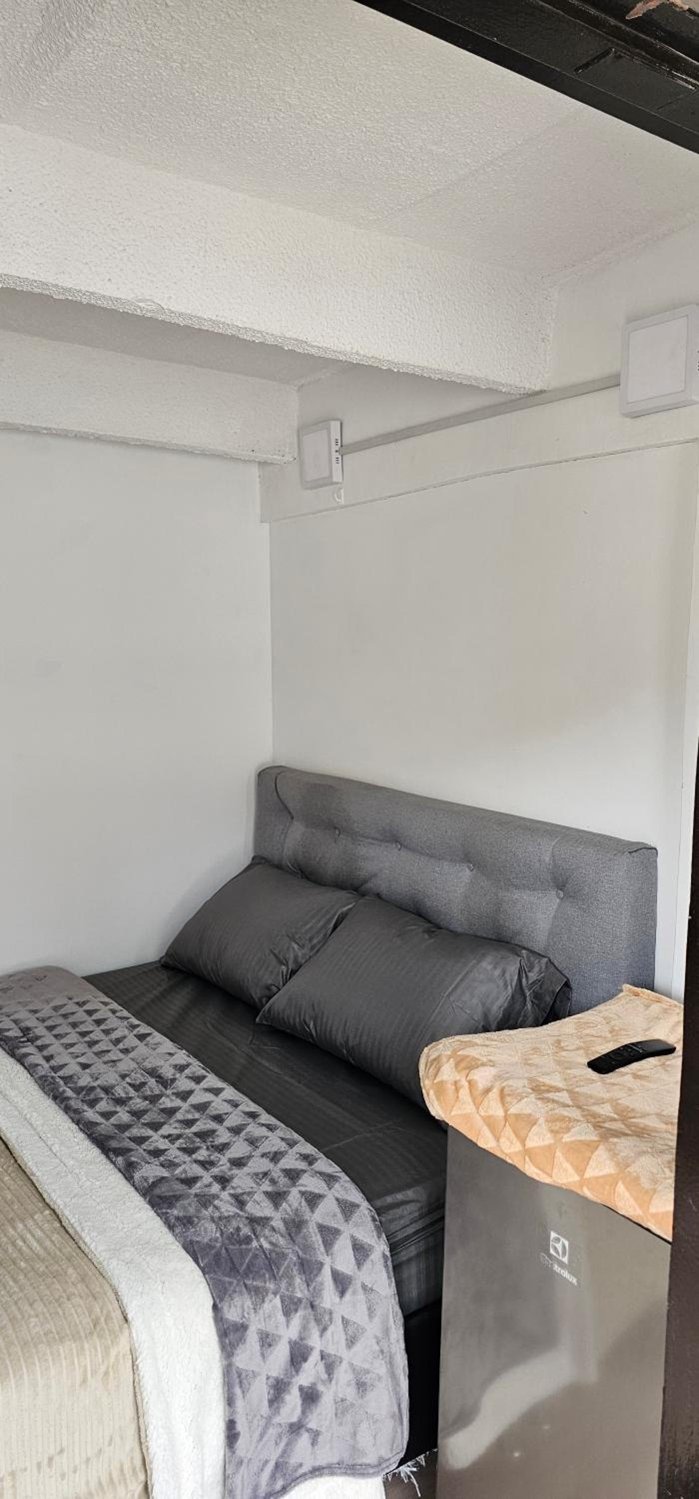 Hermosa casa con espacios independientes cerca a Mall plaza