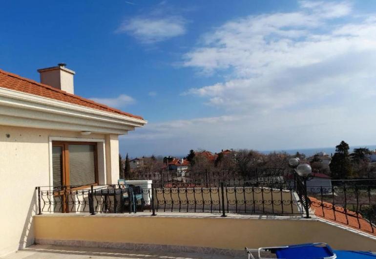 Villa B&B