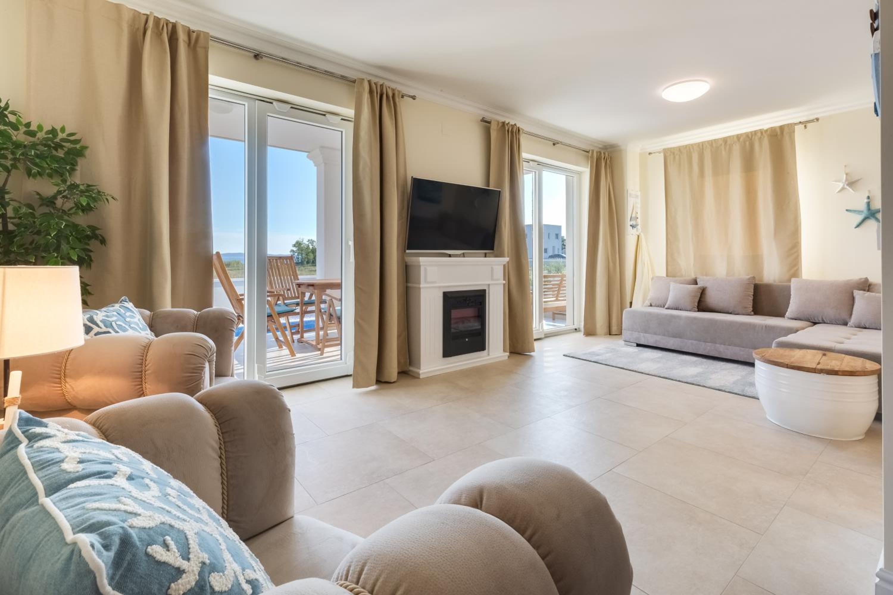 Villa Wave
