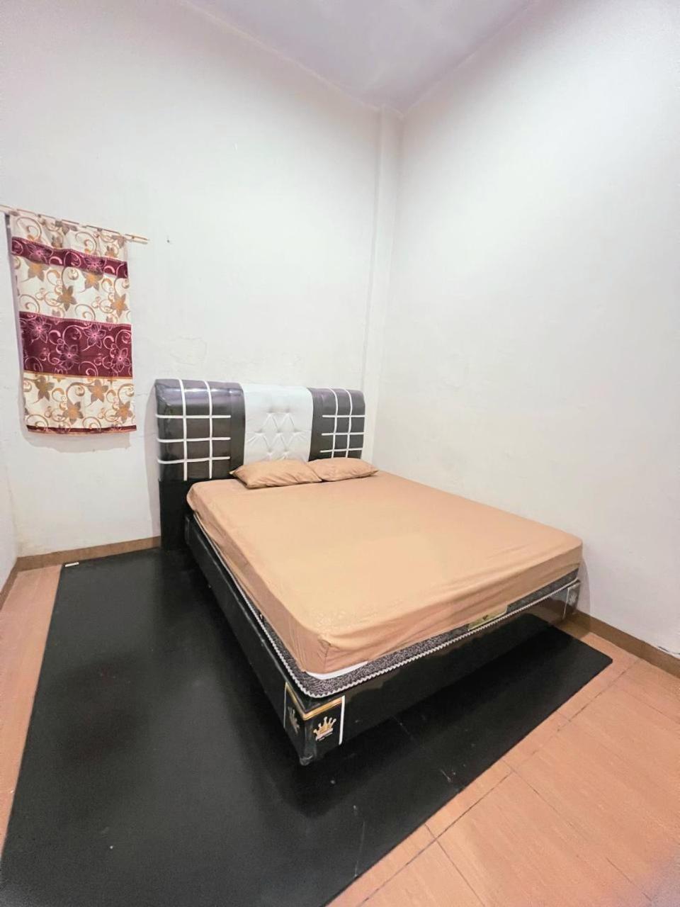 VILLA BUKIT MAS 4 KAMAR BERASTAGI SEBRANG MIKIE Funland