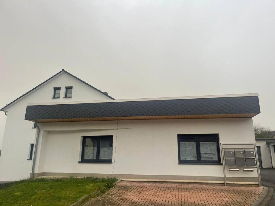 Schöne Anliegerwohnung