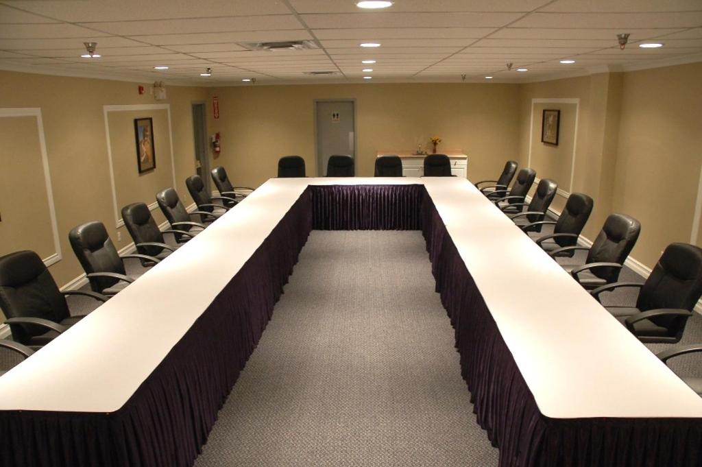 Fort Mcmurray Vacations - Ace Inn - Property Image 2