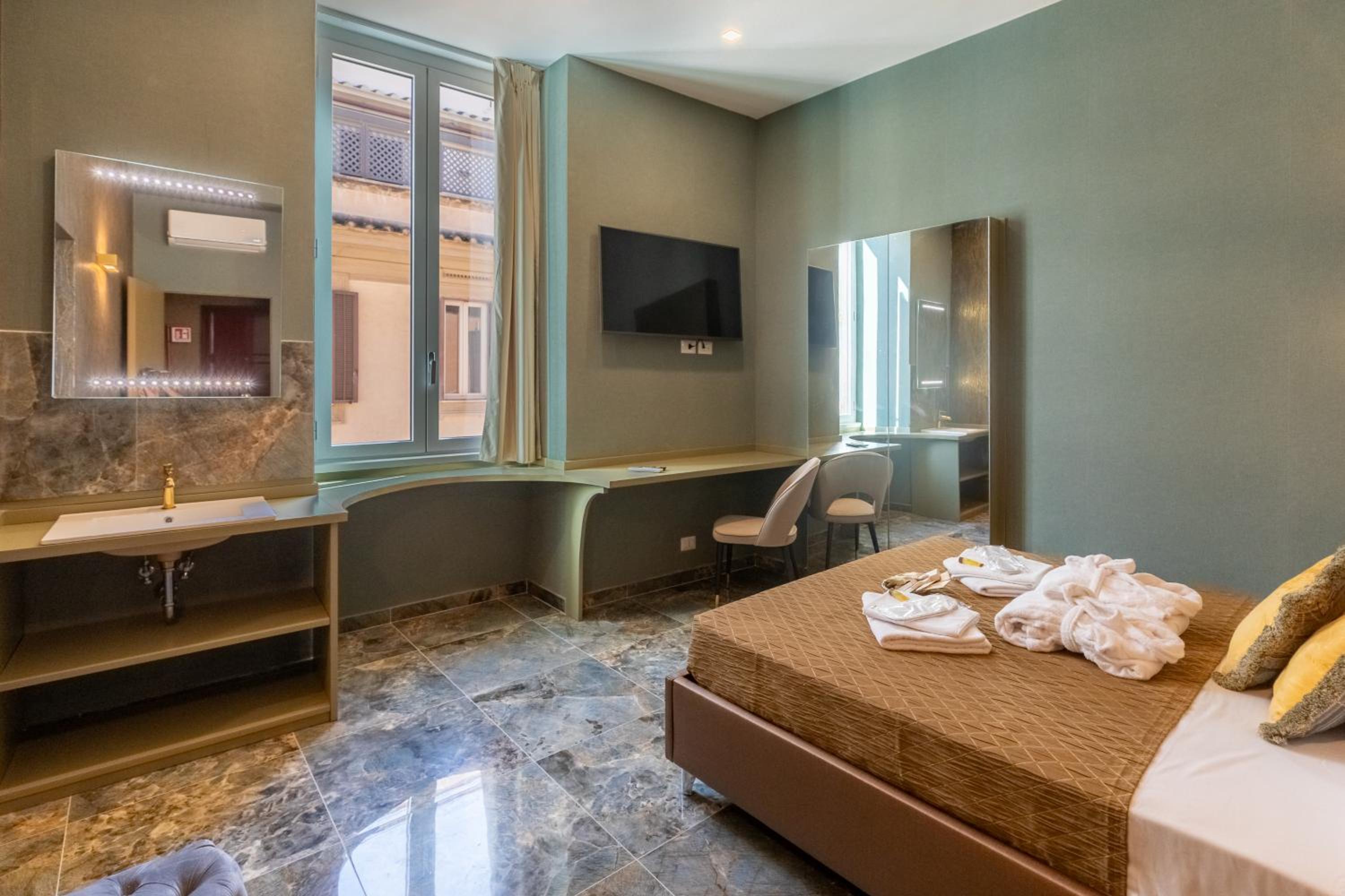 Piazza di Spagna 51 Luxury guest house