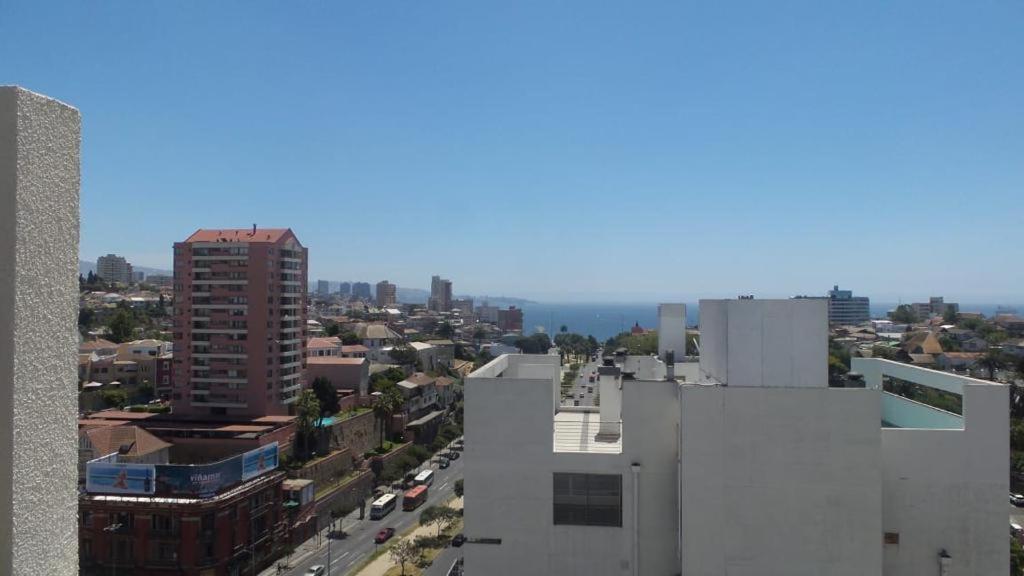 Departamento a 3 calles de la playa, reloj de flores, casino