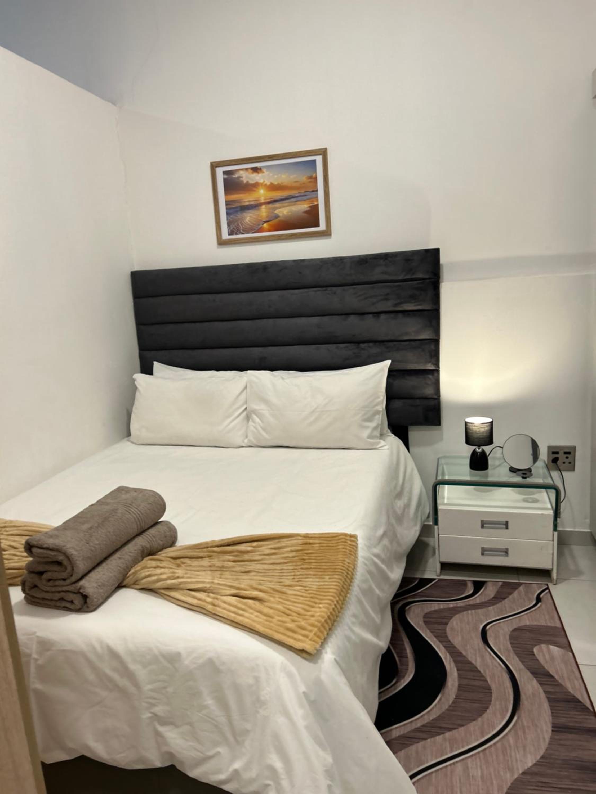 Beautiful and Cozy Flat- Roen Apartment