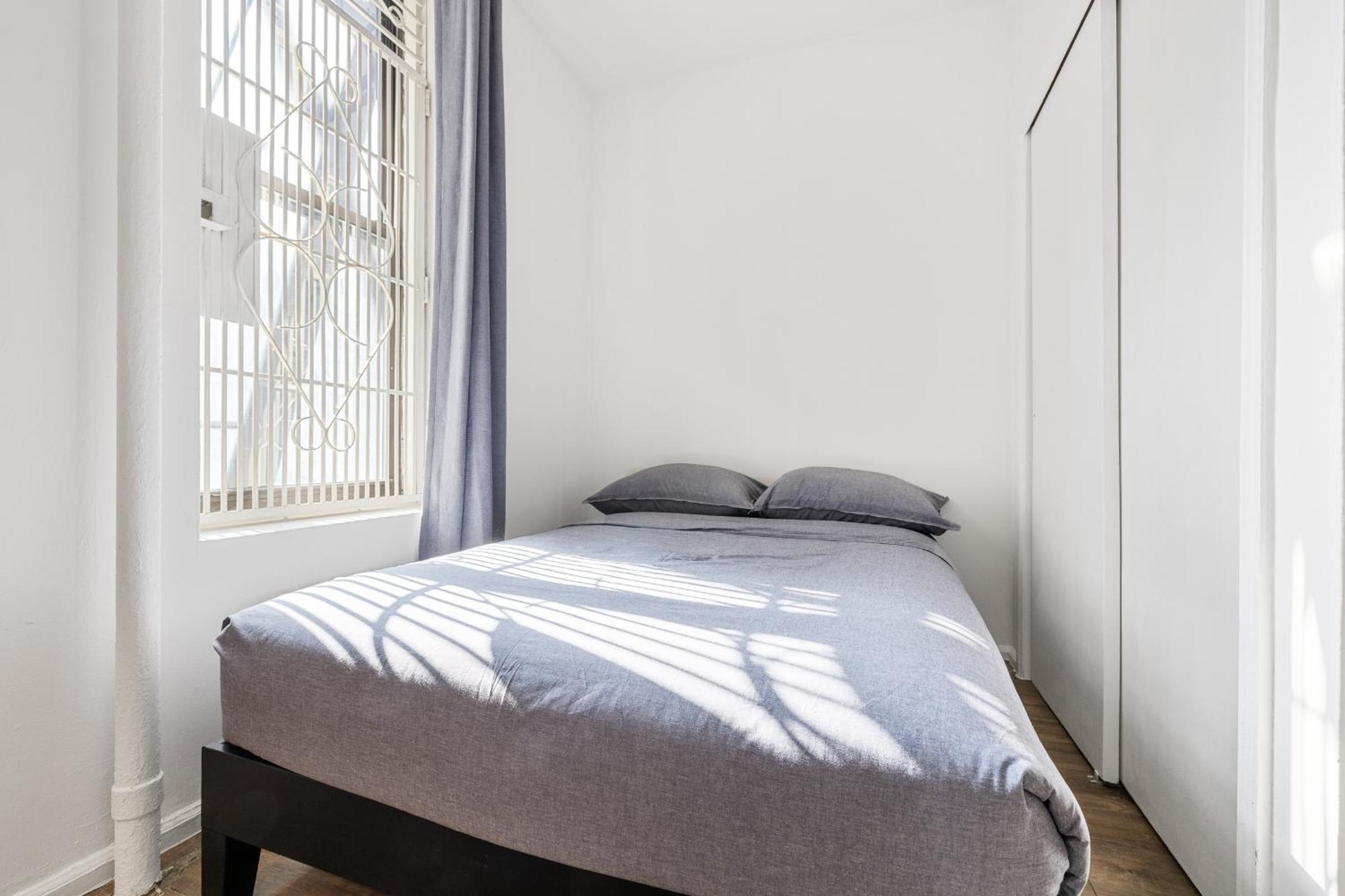 Inspiring Urban Life, Times square Apartments
