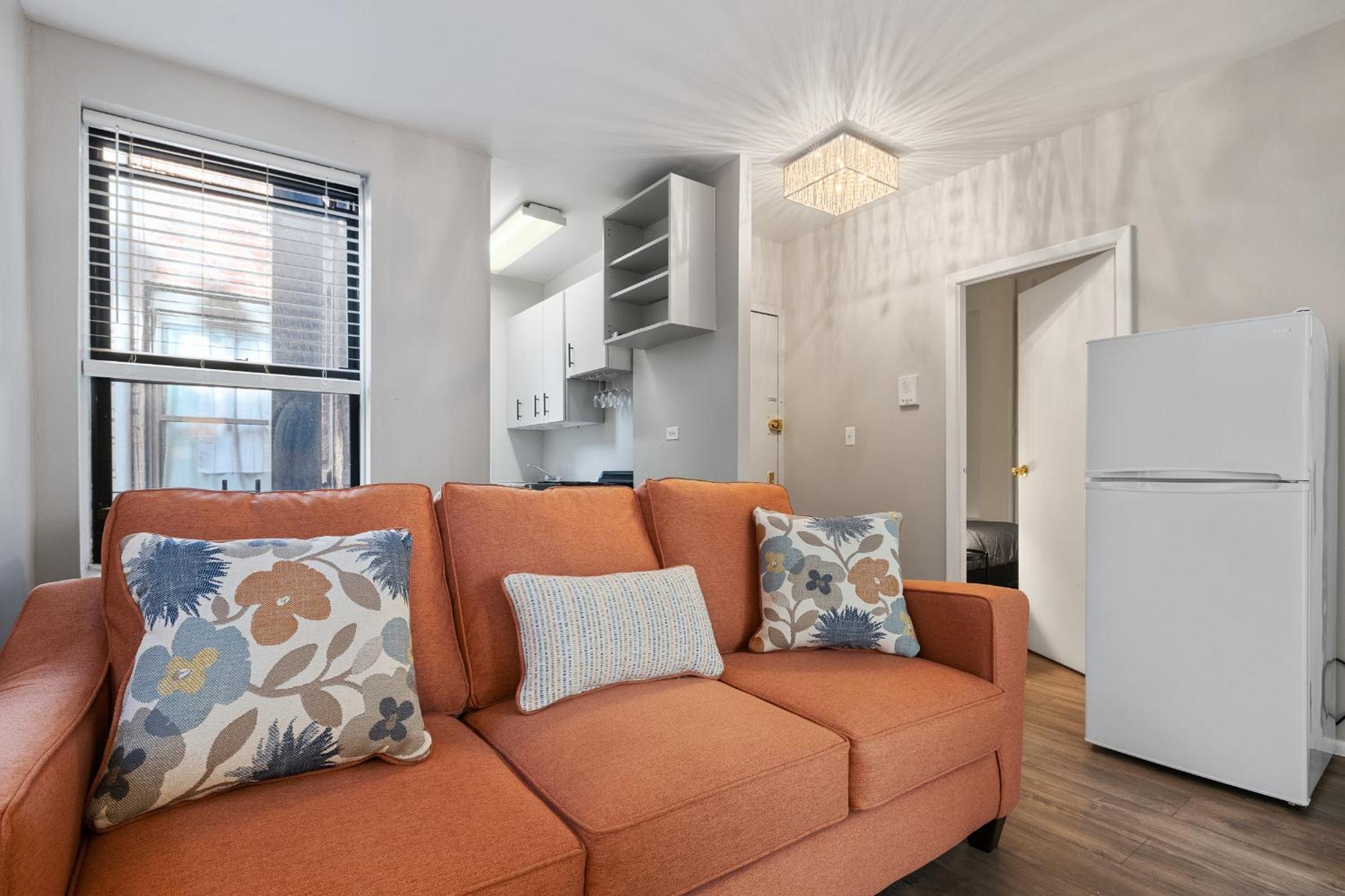 Inspiring Urban Life, Times square Apartments