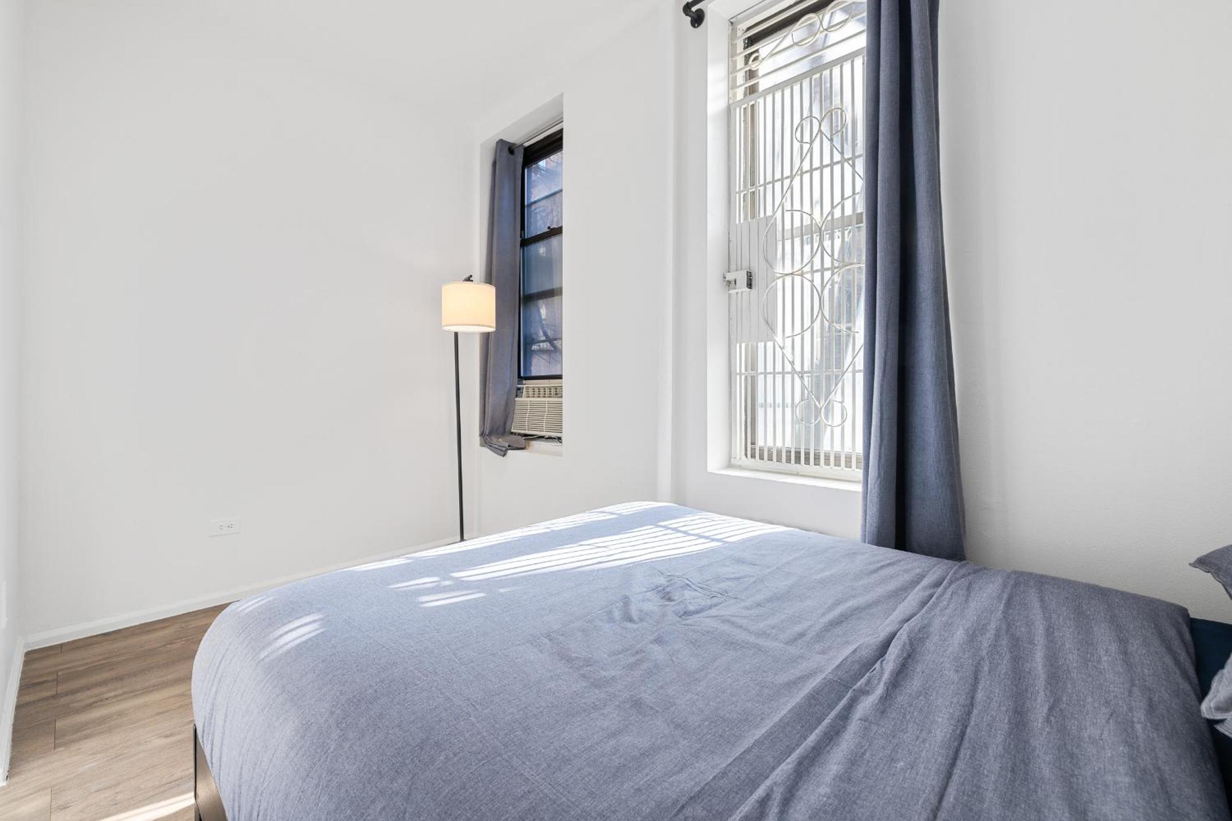 Inspiring Urban Life, Times square Apartments