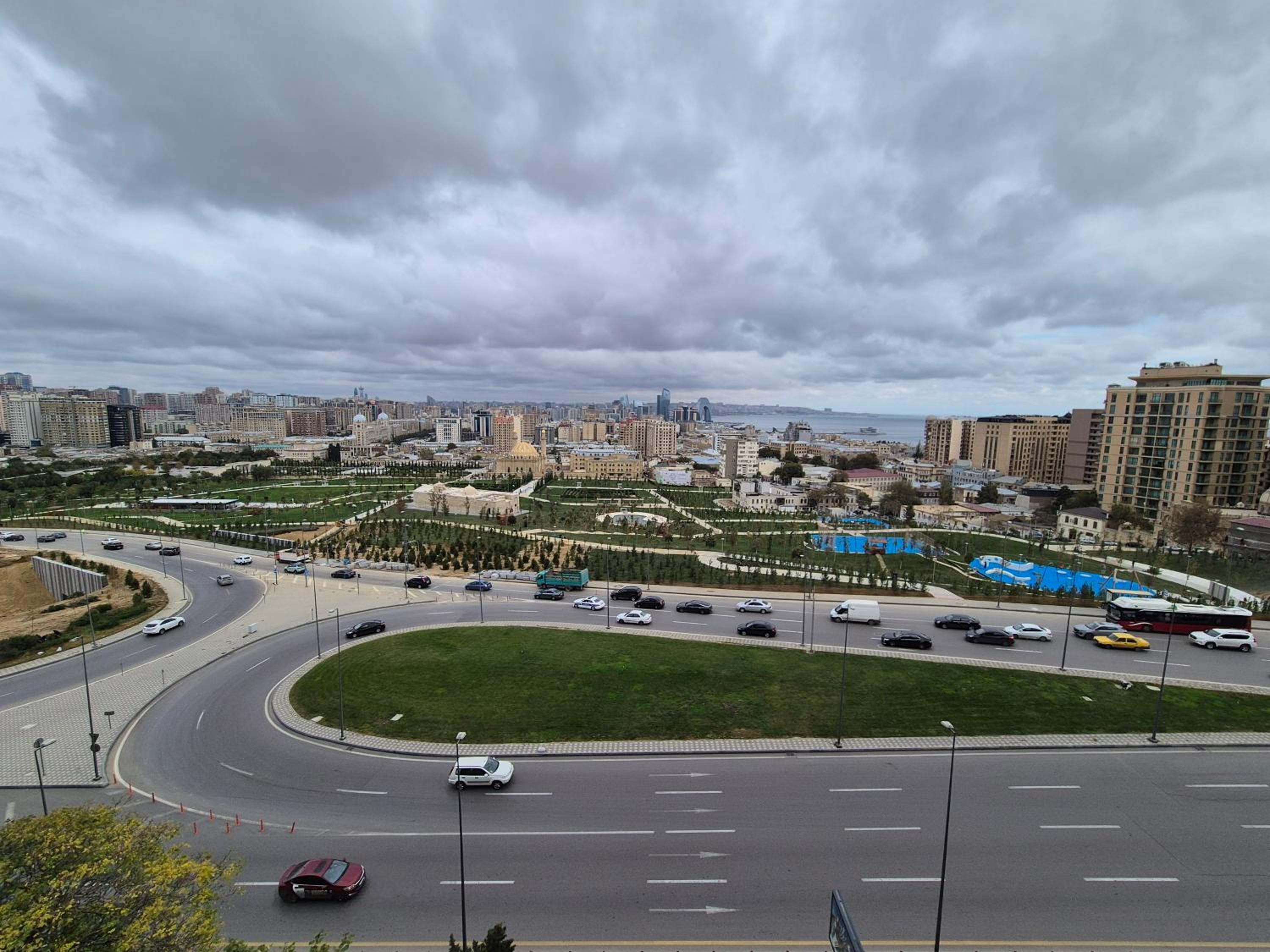 Sea & City view aparthotel