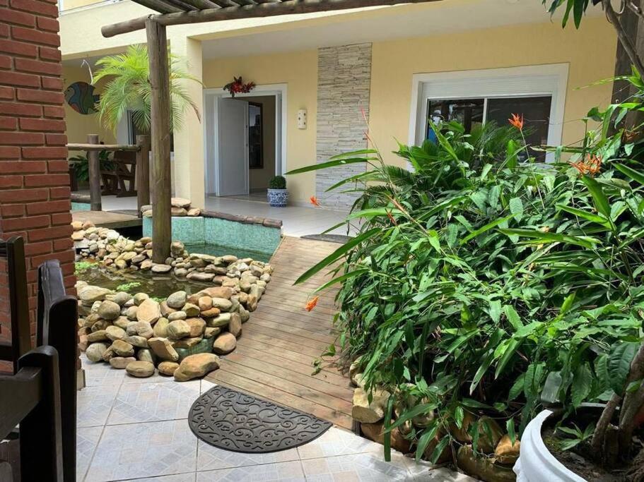 Casa grande para até 30 pessoas