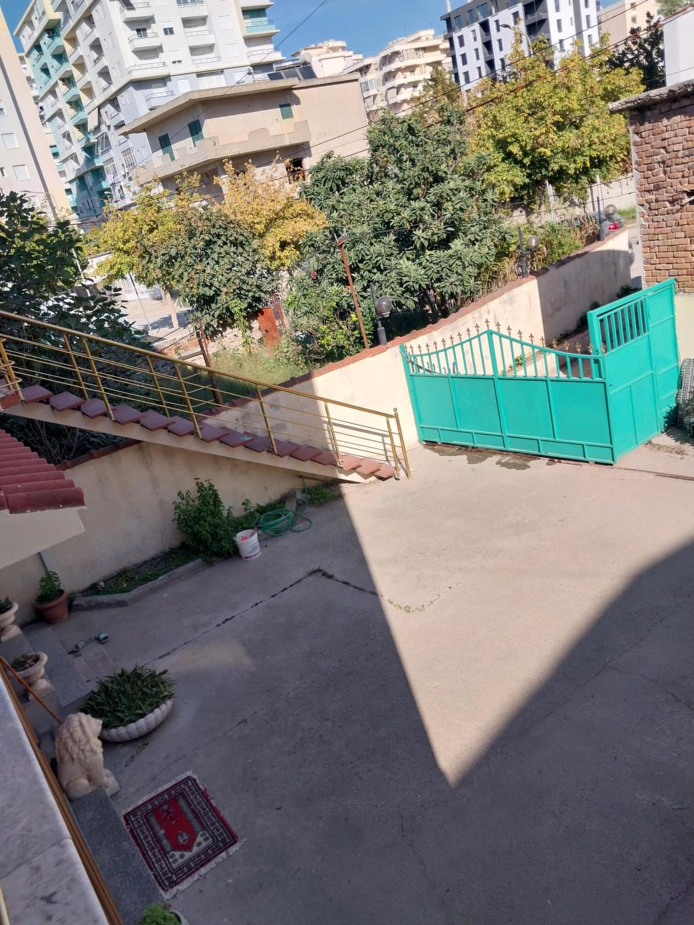 Vila Shabani