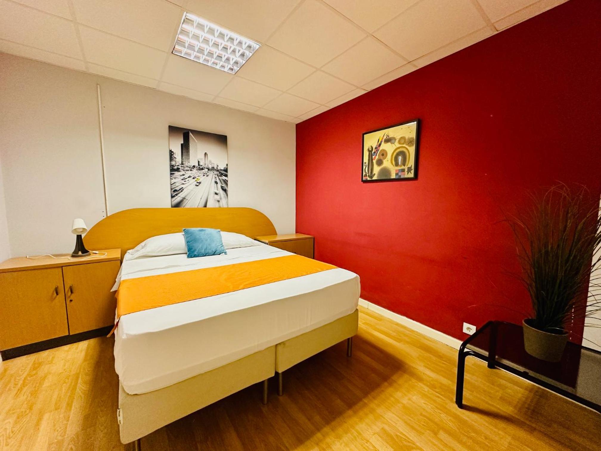 hotel room