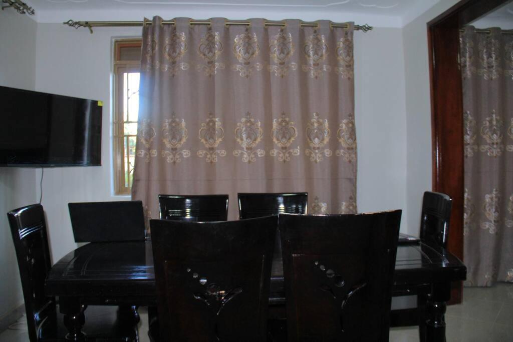 Phylipah Beach House