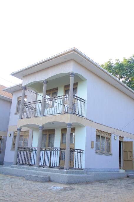 Phylipah Beach House