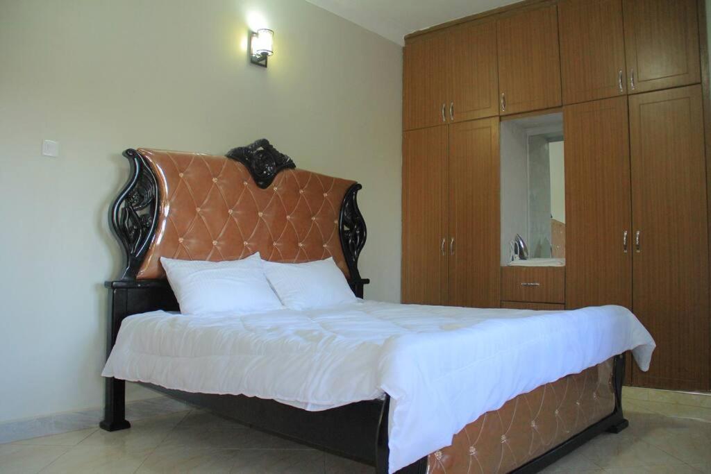 Phylipah Beach House