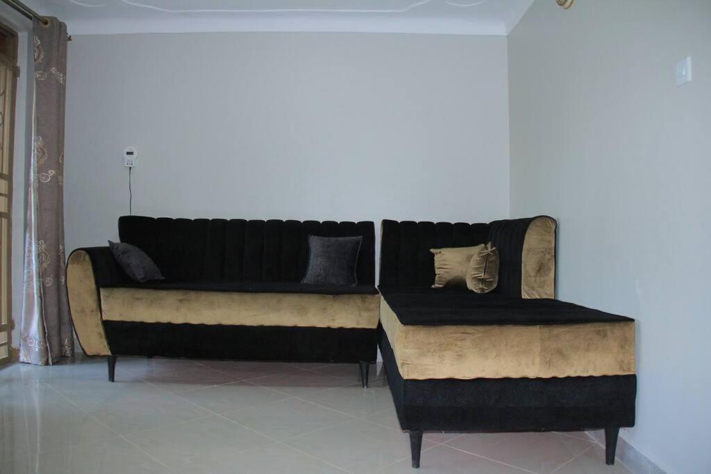 Phylipah Beach House