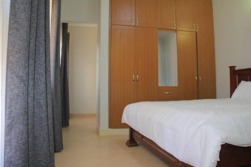 Phylipah Beach House