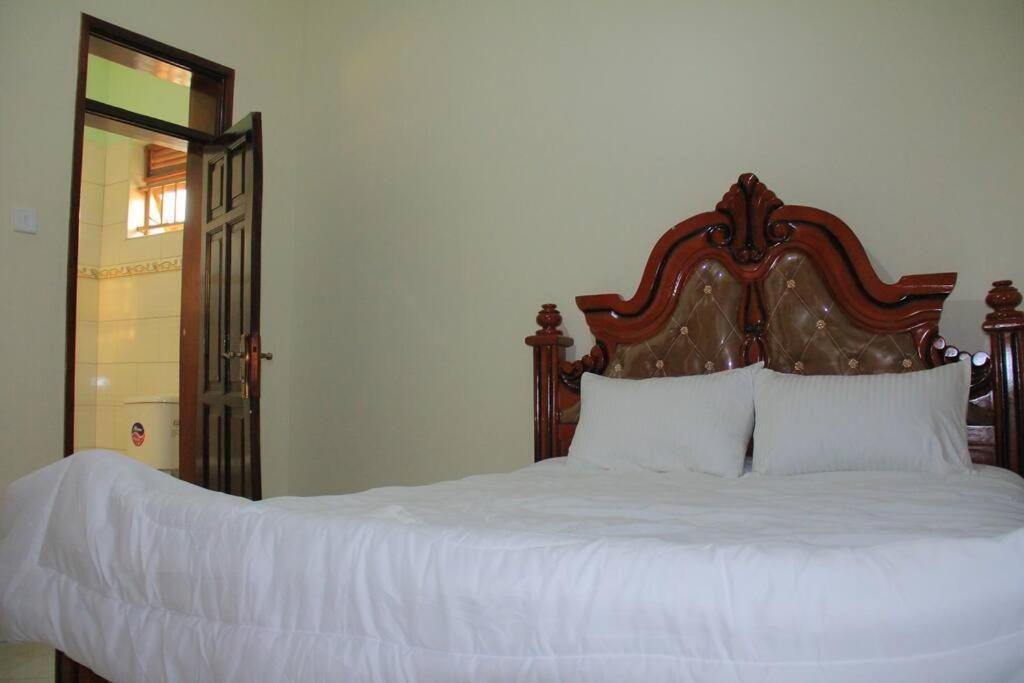 Phylipah Beach House